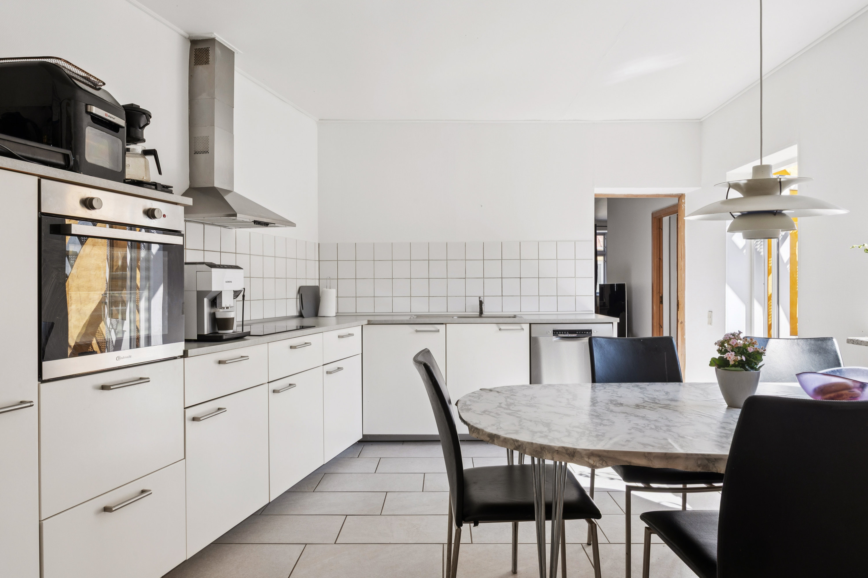 Fremhævet køkken billede i fuldskærmstilstand. Billede af Vestergade 5, 4660 Store Heddinge