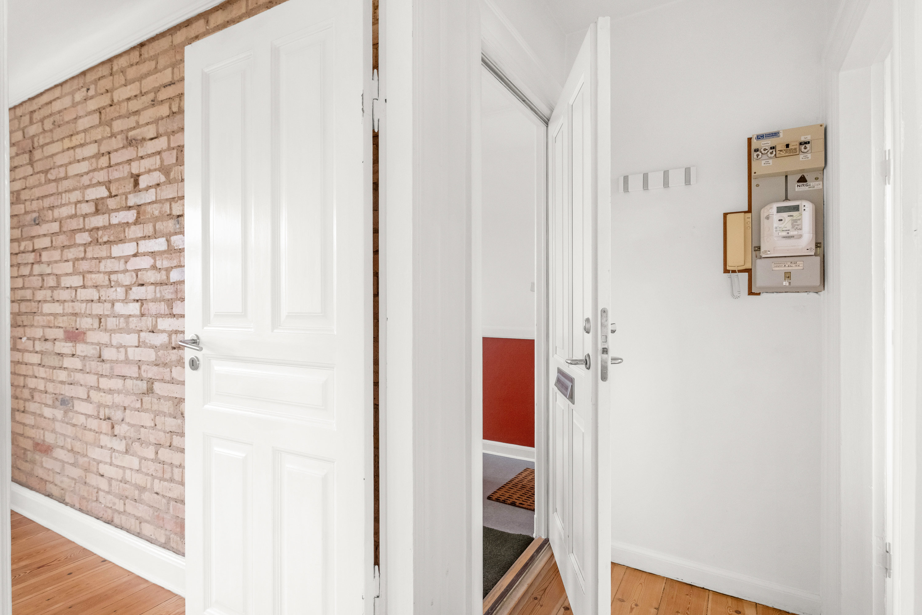 Fremhævet entré billede i fuldskærmstilstand. Billede af Læssøesgade 57, 3. th., 8000 Aarhus C