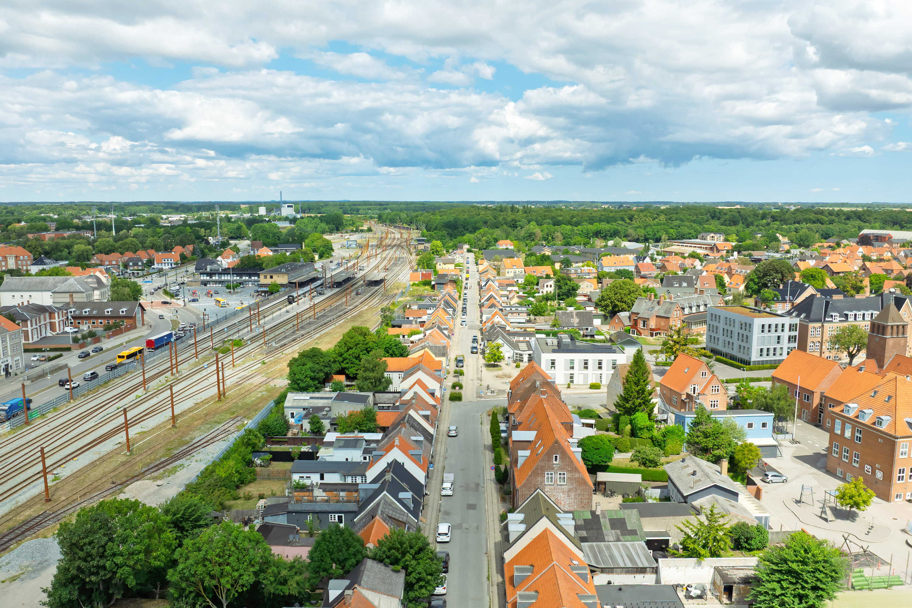 Fremhævet luftfoto billede i fuldskærmstilstand. Billede af Søvej 27, 4800 Nykøbing F