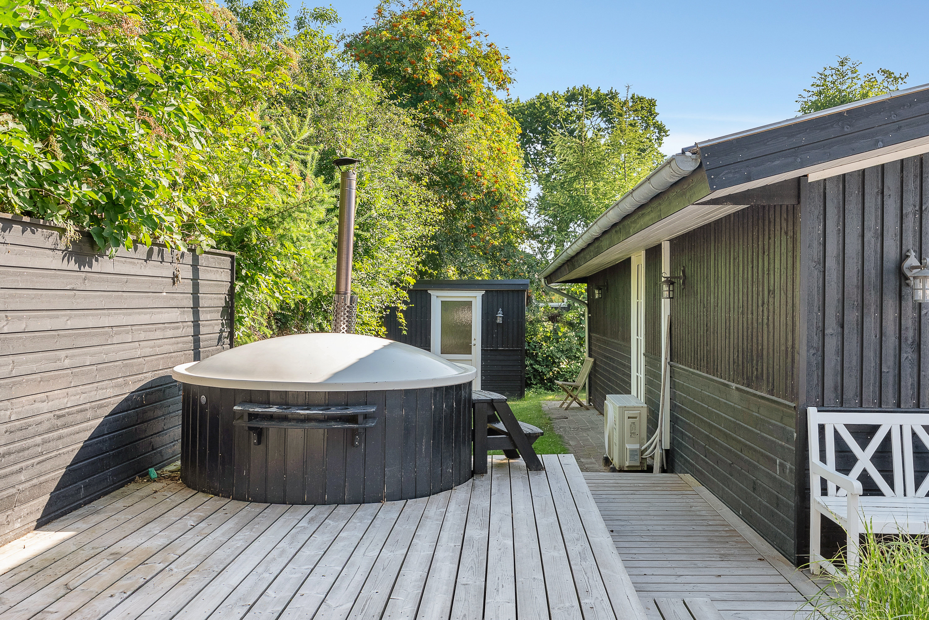 Fremhævet terrasse billede i fuldskærmstilstand. Billede af Kollundsvej 12, Østerballe, 5450 Otterup