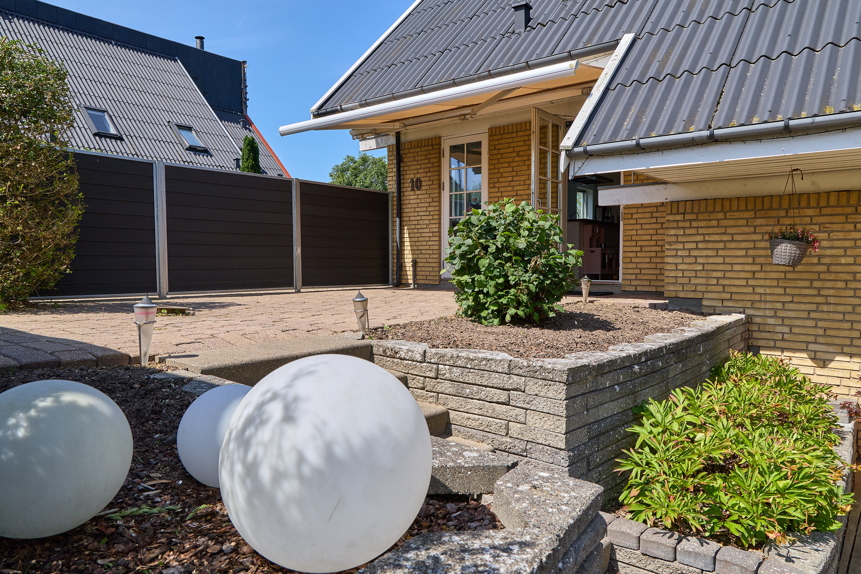 Fremhævet terrasse billede i fuldskærmstilstand. Billede af Sct Bernardvej 10, 3550 Slangerup