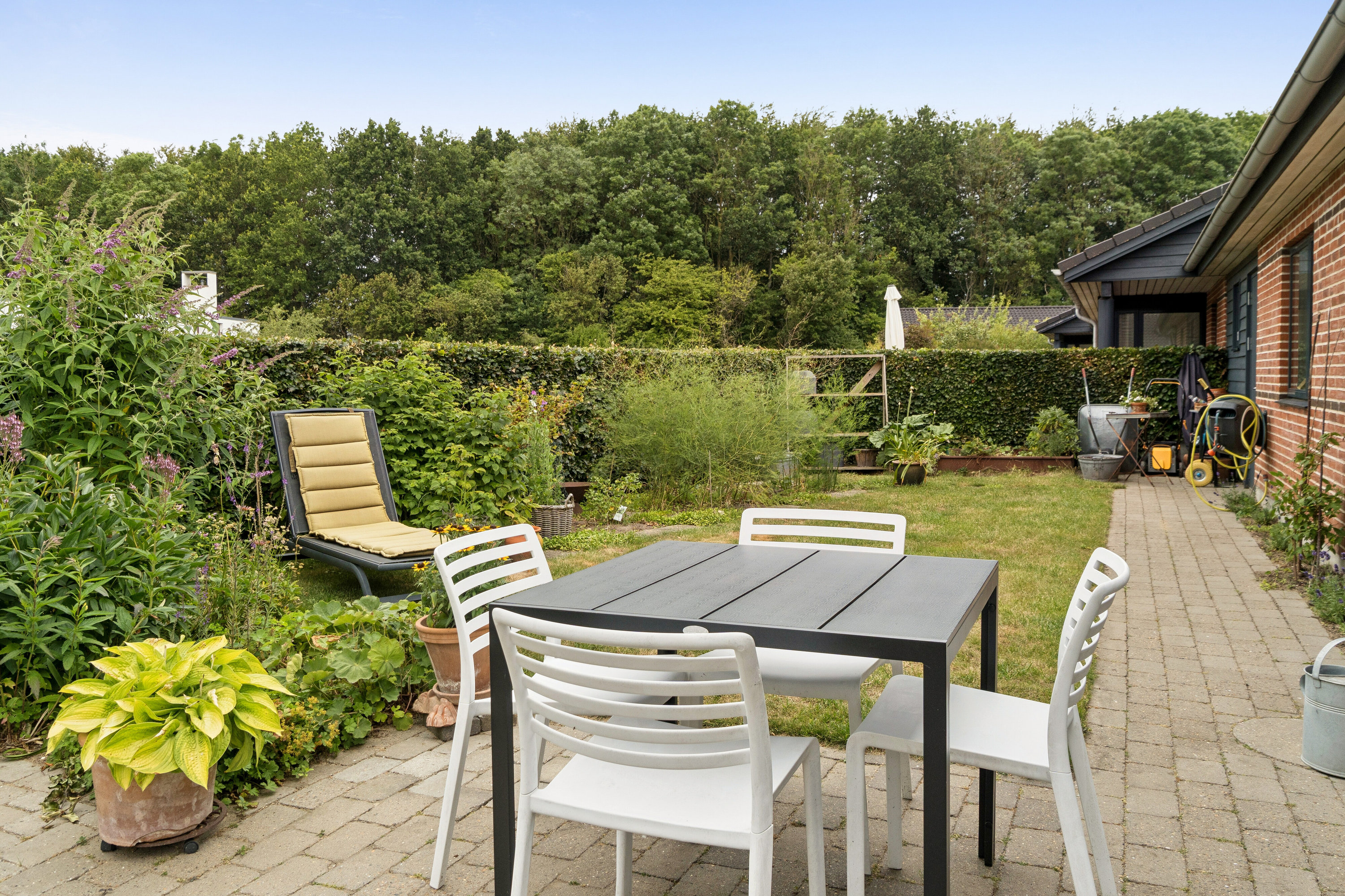 Fremhævet terrasse billede i fuldskærmstilstand. Billede af Nymarks Allé 99, 8320 Mårslet
