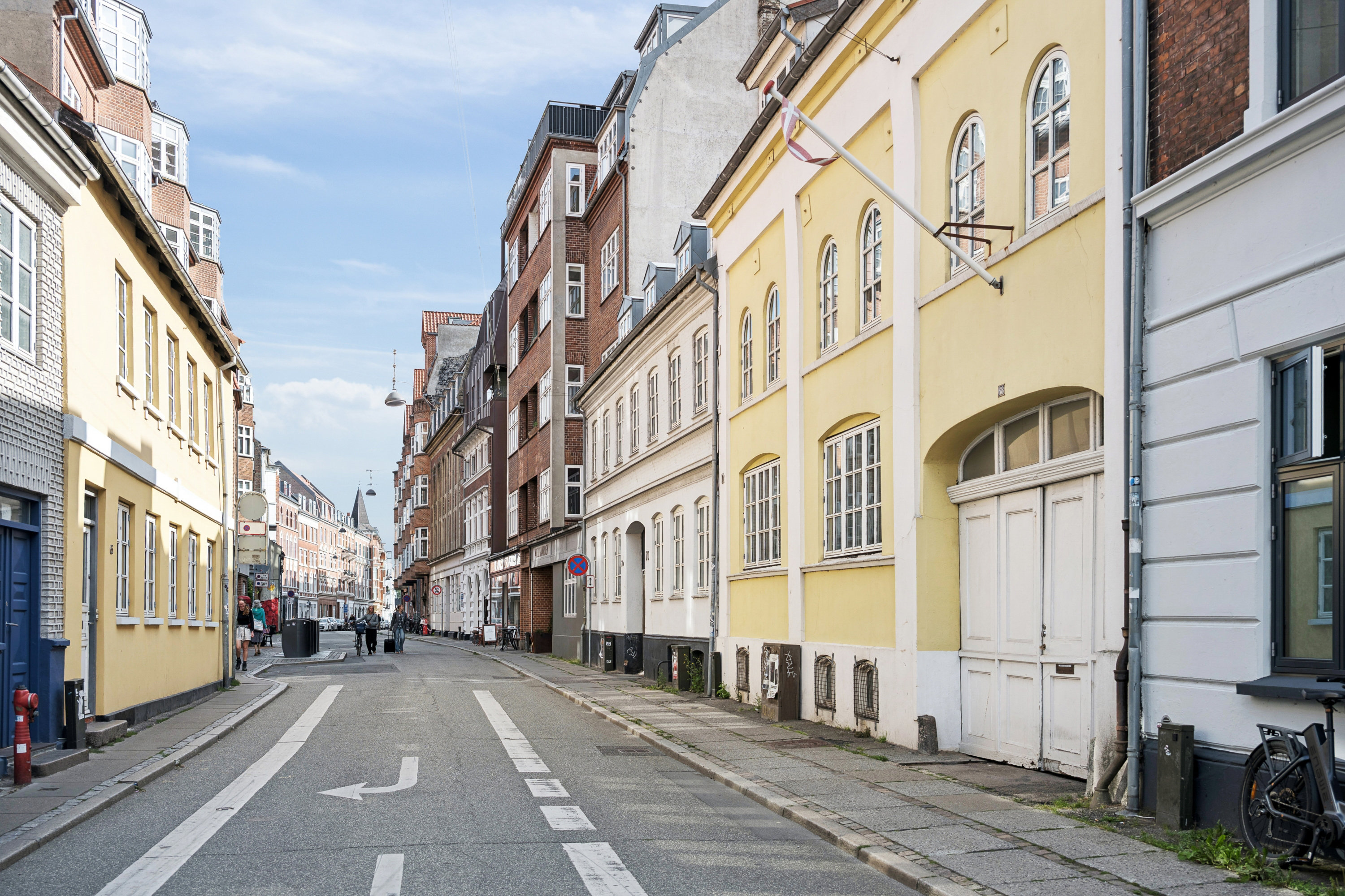 Fremhævet andet billede i fuldskærmstilstand. Billede af Mejlgade 68, st., 8000 Aarhus C