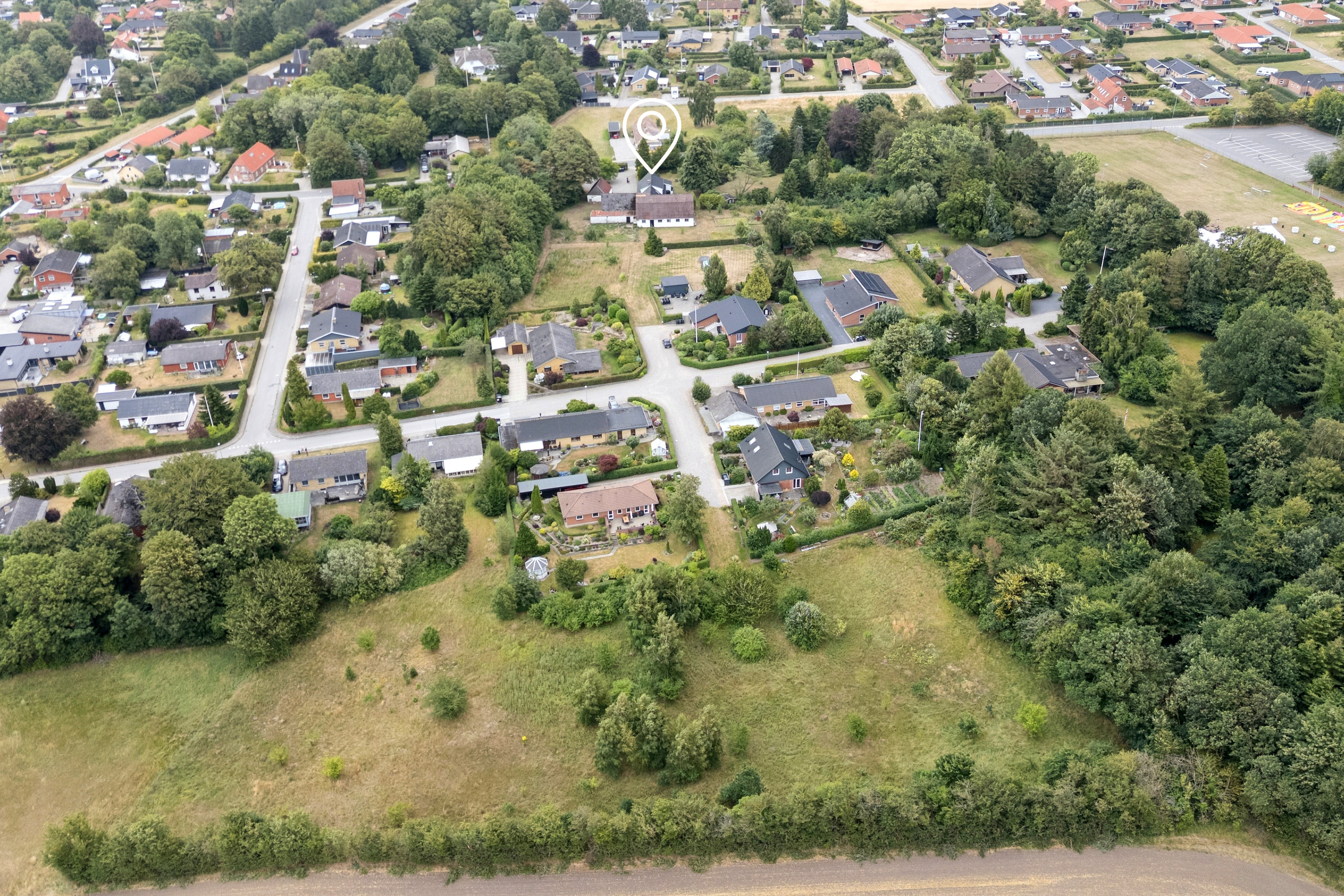Fremhævet luftfoto billede i fuldskærmstilstand. Billede af Vellinggårdsvej 14, 8970 Havndal