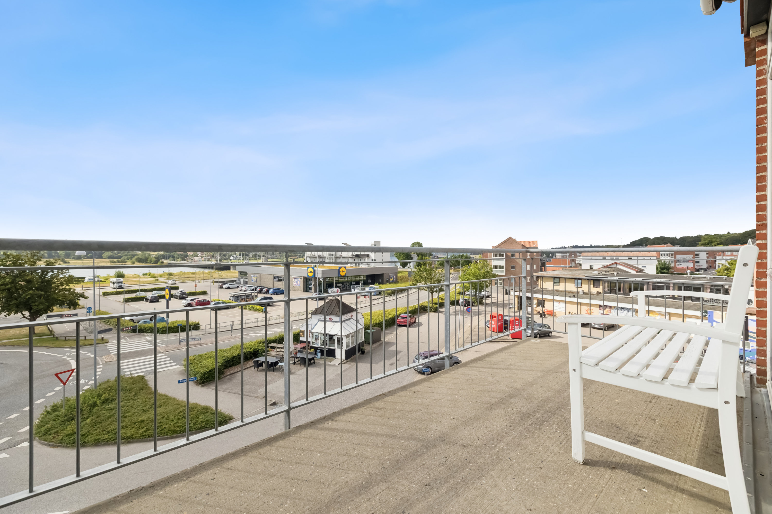 Fremhævet terrasse billede i fuldskærmstilstand. Billede af Torvet 11, 2. 2., 9560 Hadsund