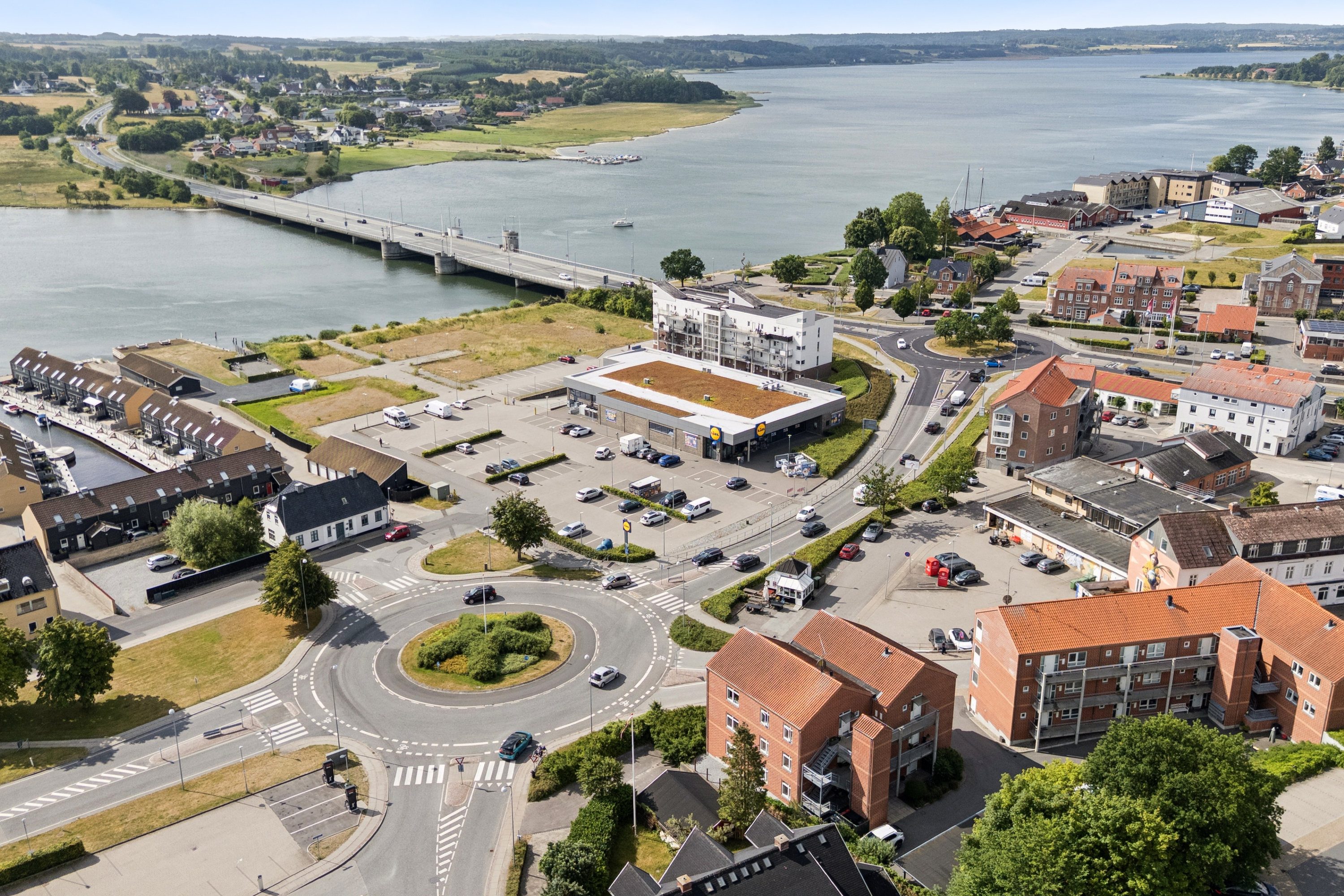 Fremhævet luftfoto billede i fuldskærmstilstand. Billede af Torvet 11, 2. 2., 9560 Hadsund