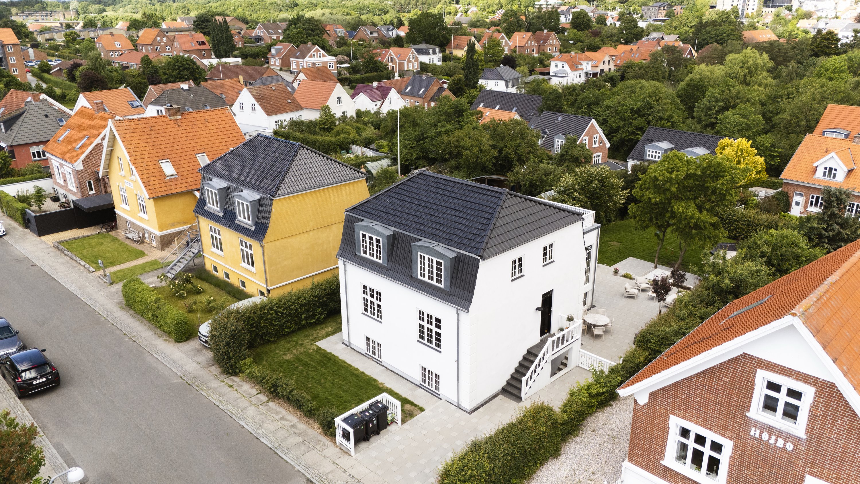 Fremhævet ejendommen billede i fuldskærmstilstand. Billede af Villavej 32, 8660 Skanderborg