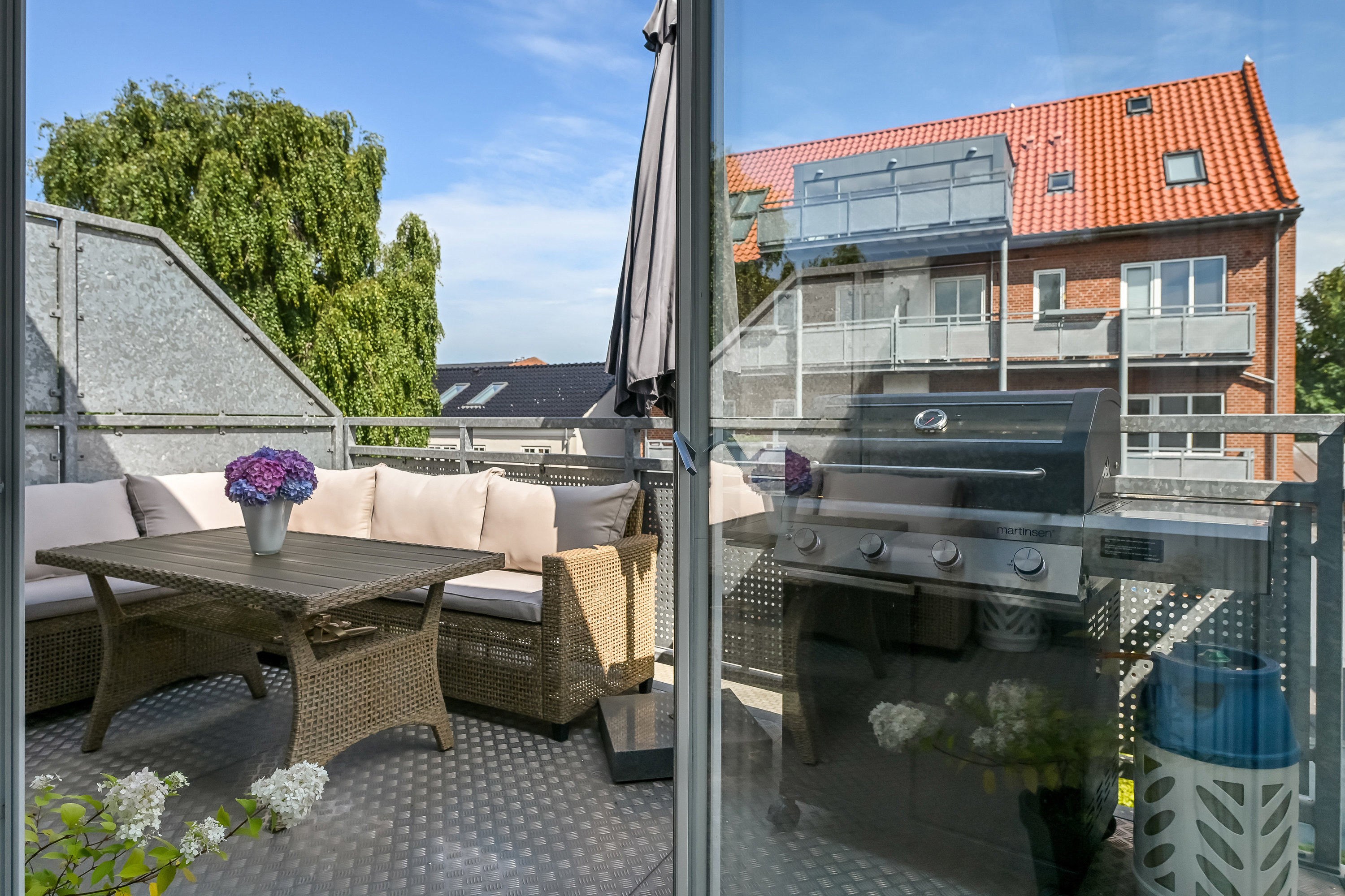Fremhævet terrasse billede i fuldskærmstilstand. Billede af Rolfsgade 100A, 6700 Esbjerg