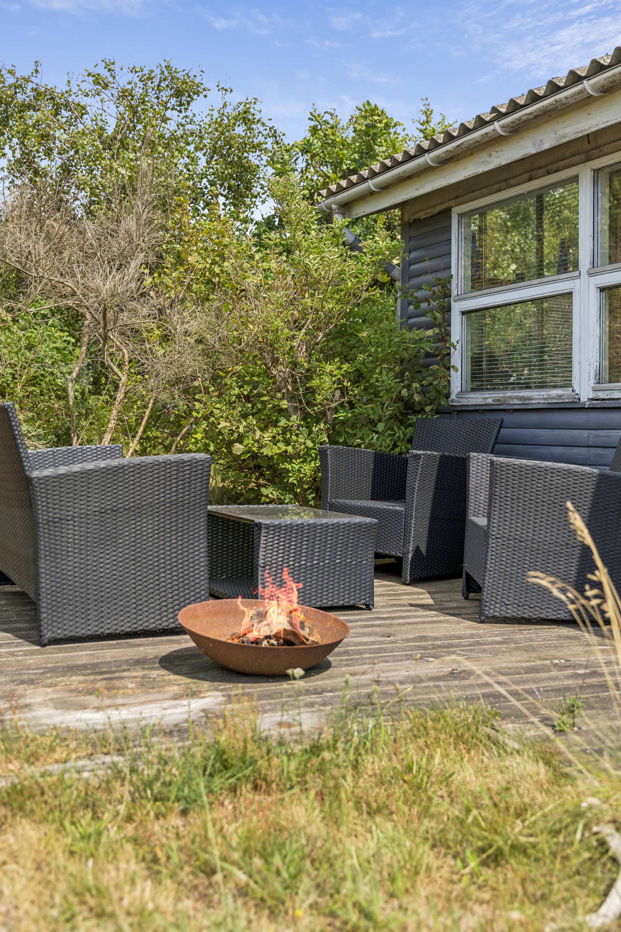 Fremhævet terrasse billede i fuldskærmstilstand. Billede af Brunkløvervej 26, Øer Strand, 8400 Ebeltoft