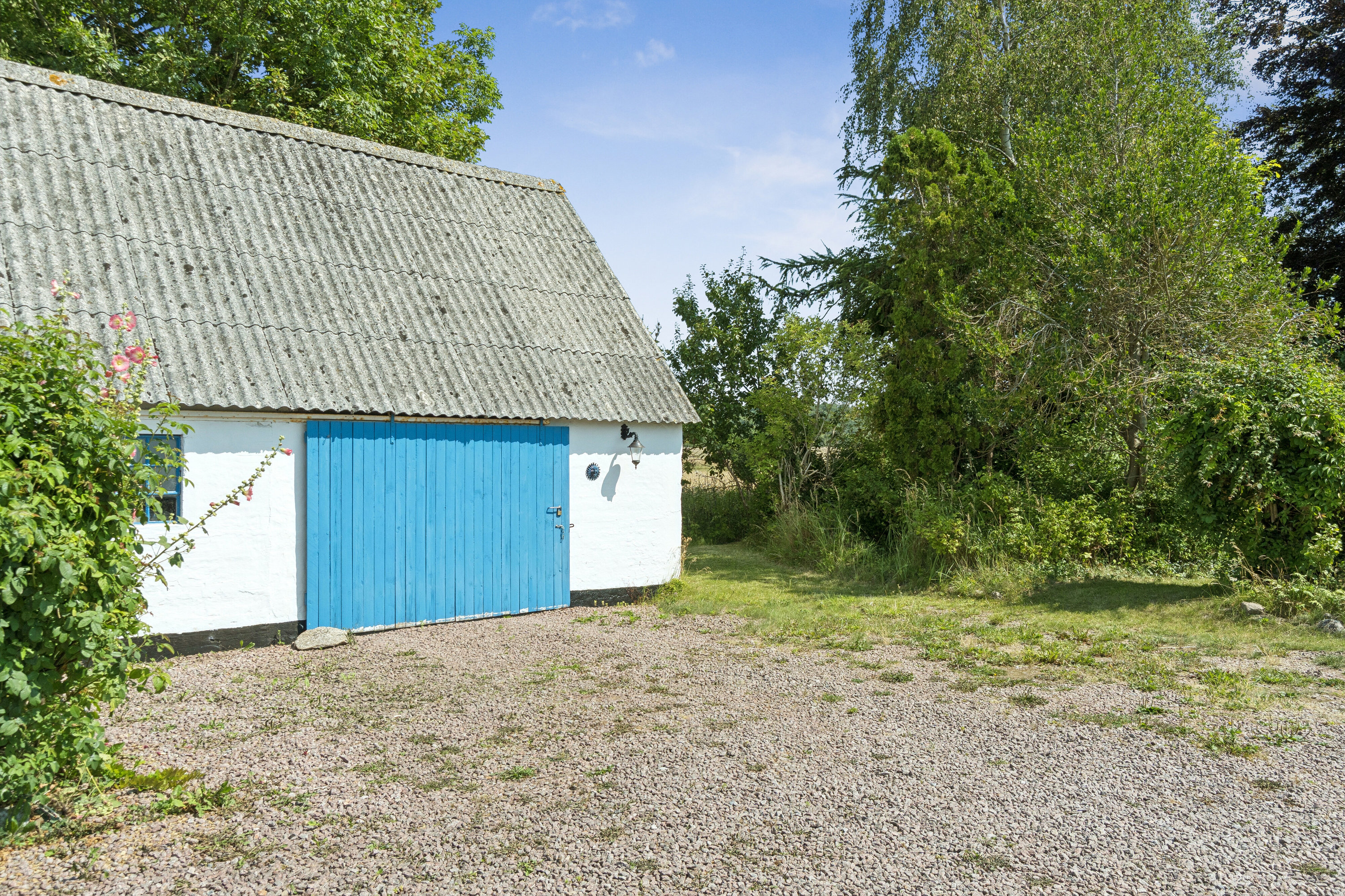 Fremhævet set fra vejen billede i fuldskærmstilstand. Billede af Englebjergvej 44, Stenstrup, 4700 Næstved