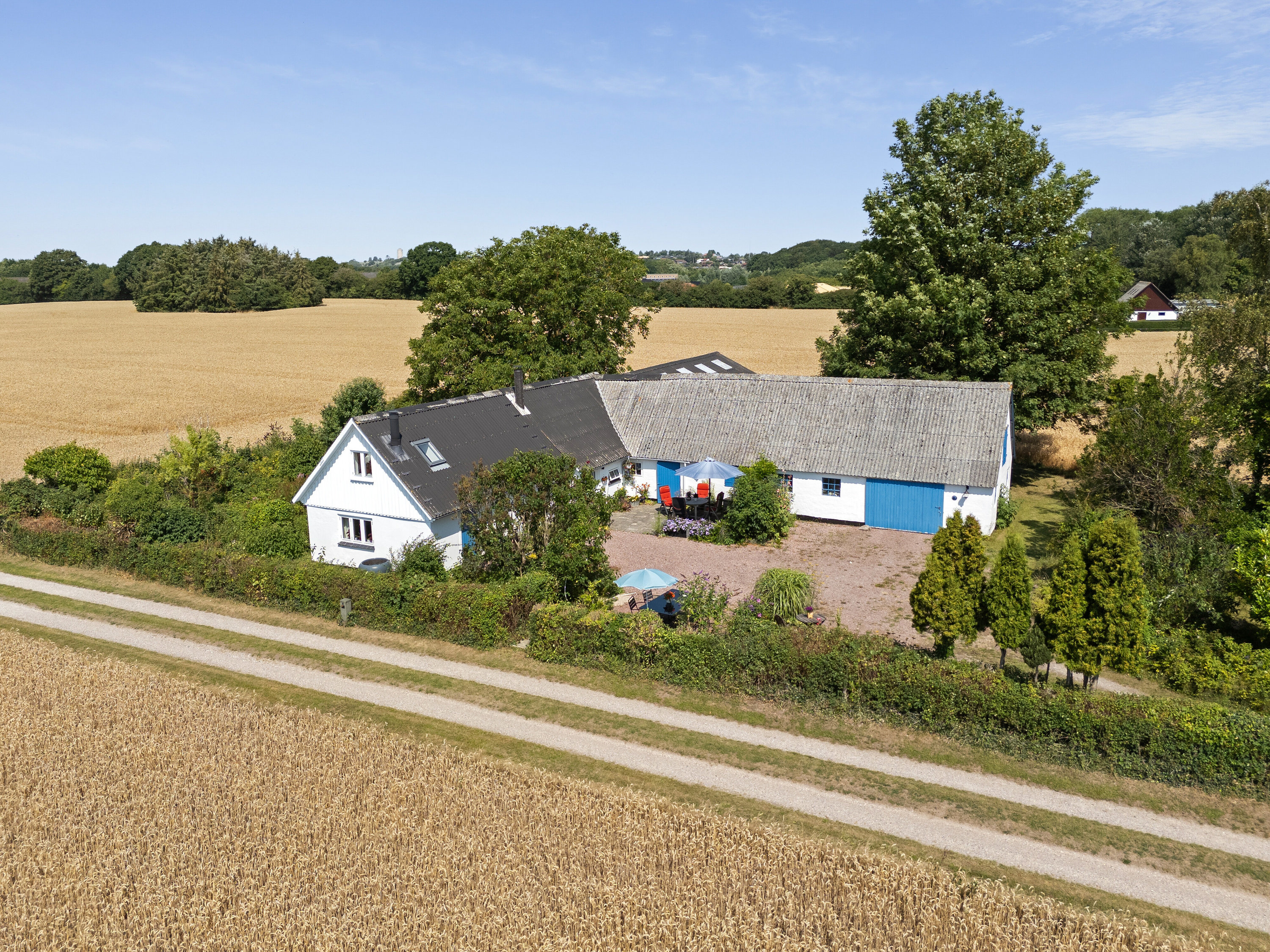 Fremhævet luftfoto billede i fuldskærmstilstand. Billede af Englebjergvej 44, Stenstrup, 4700 Næstved