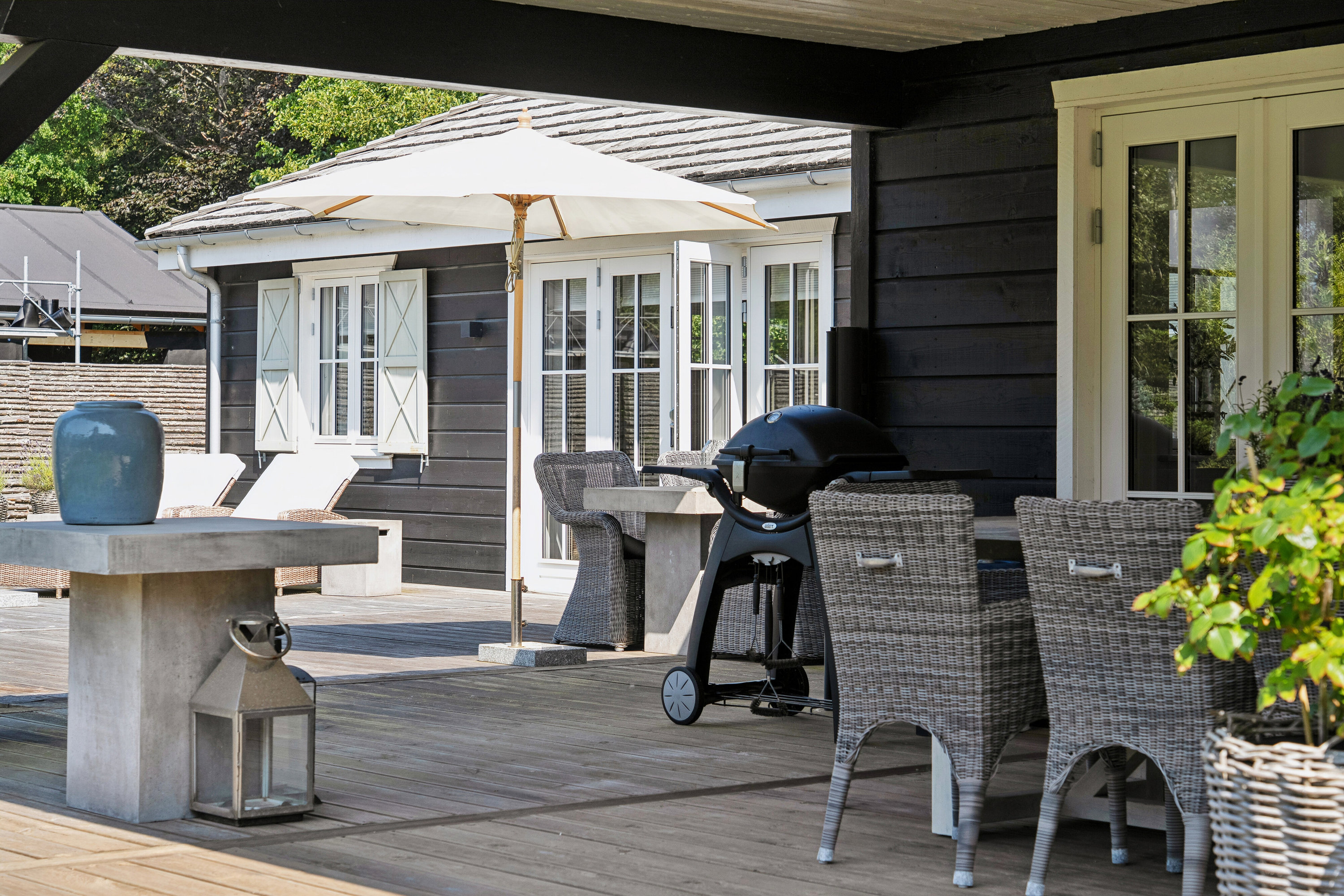 Fremhævet overdækket terrasse billede i fuldskærmstilstand. Billede af Fredensvej 7A, 3250 Gilleleje