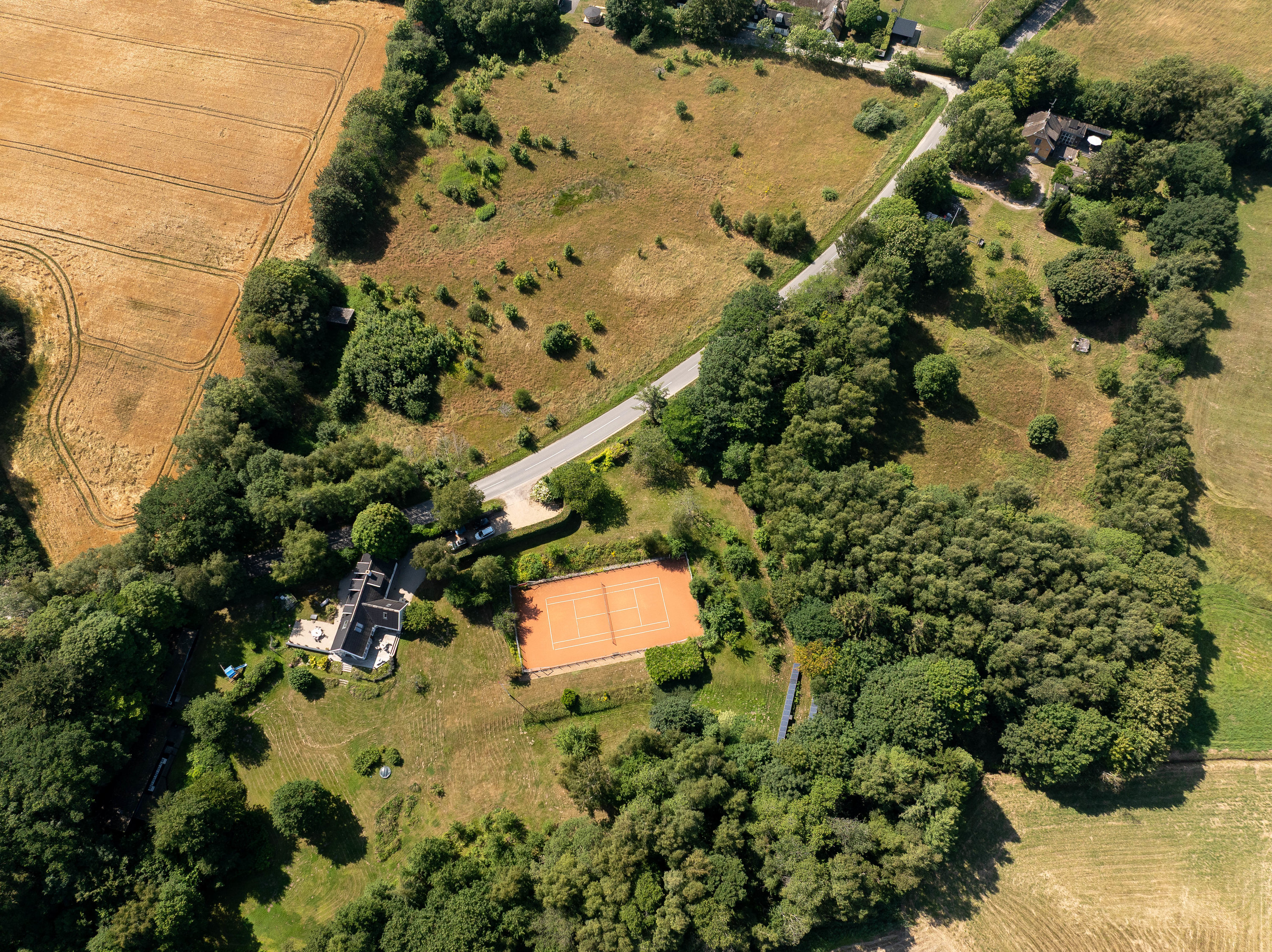 Fremhævet  billede i fuldskærmstilstand. Billede af Holmenevej 25, Holmene, 3140 Ålsgårde