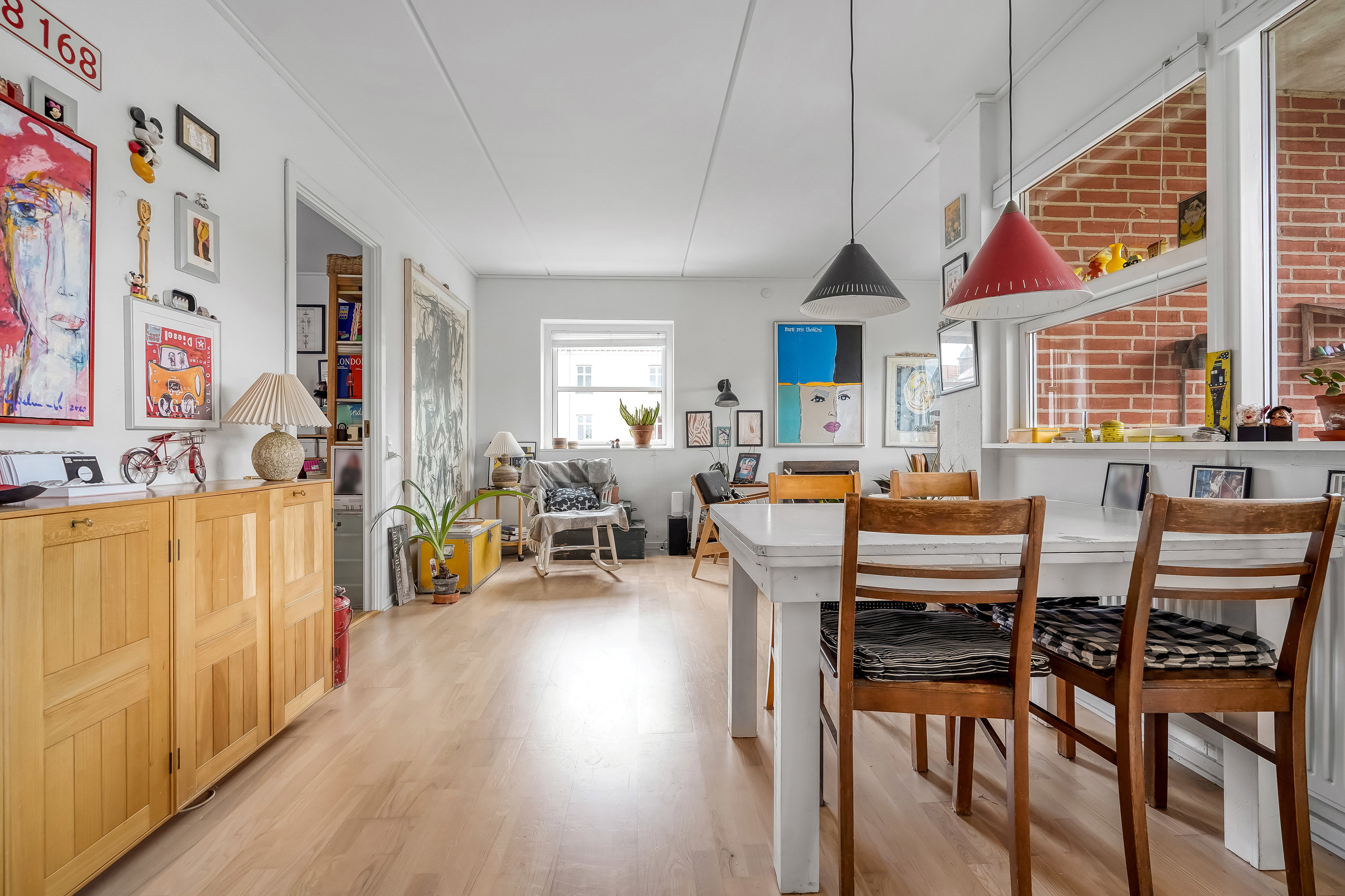 Fremhævet stue billede i fuldskærmstilstand. Billede af Jagtvej 56, 1. th., 5000 Odense C
