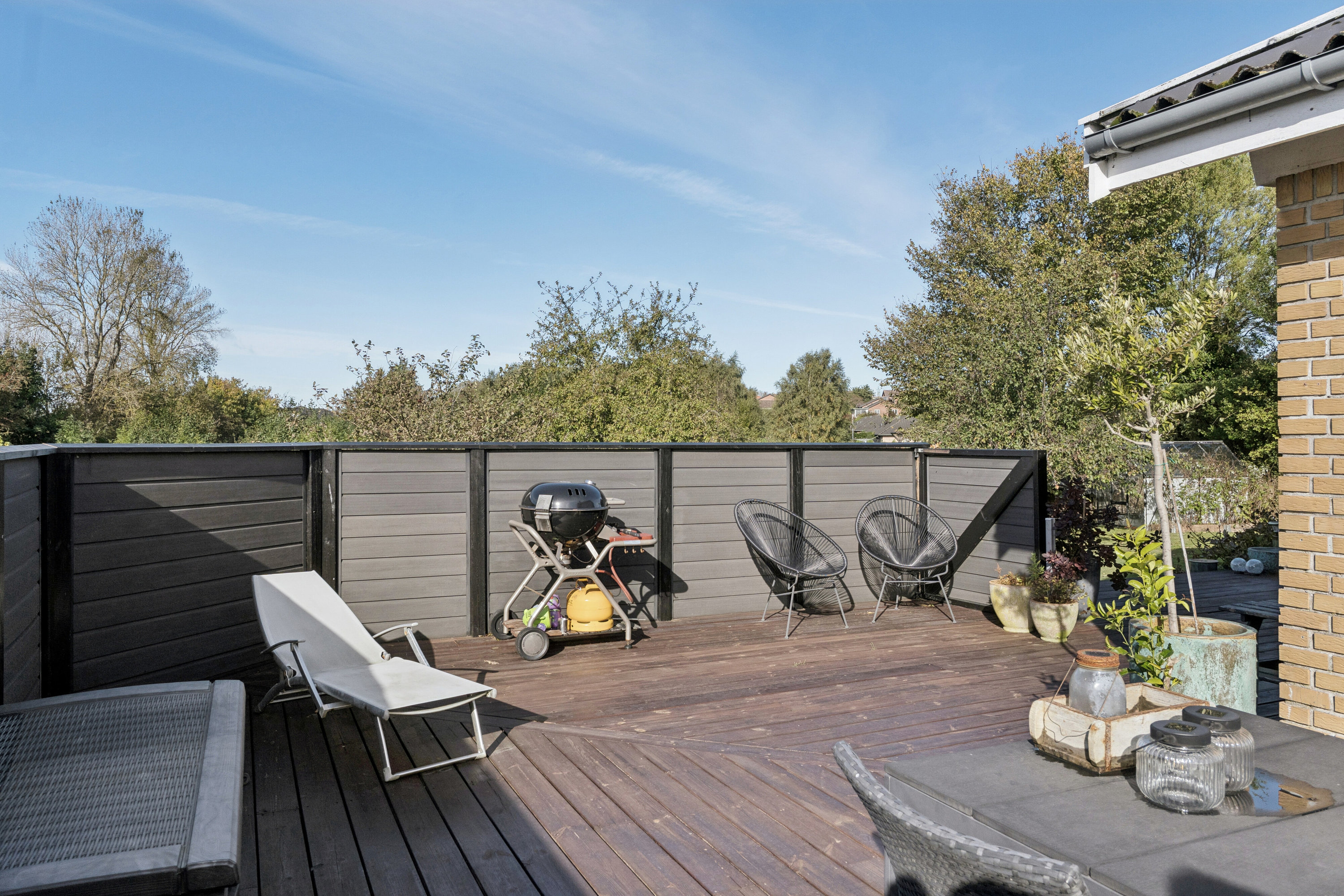 Fremhævet terrasse billede i fuldskærmstilstand. Billede af Lindevangen 16, Asnæs, 4550 Asnæs