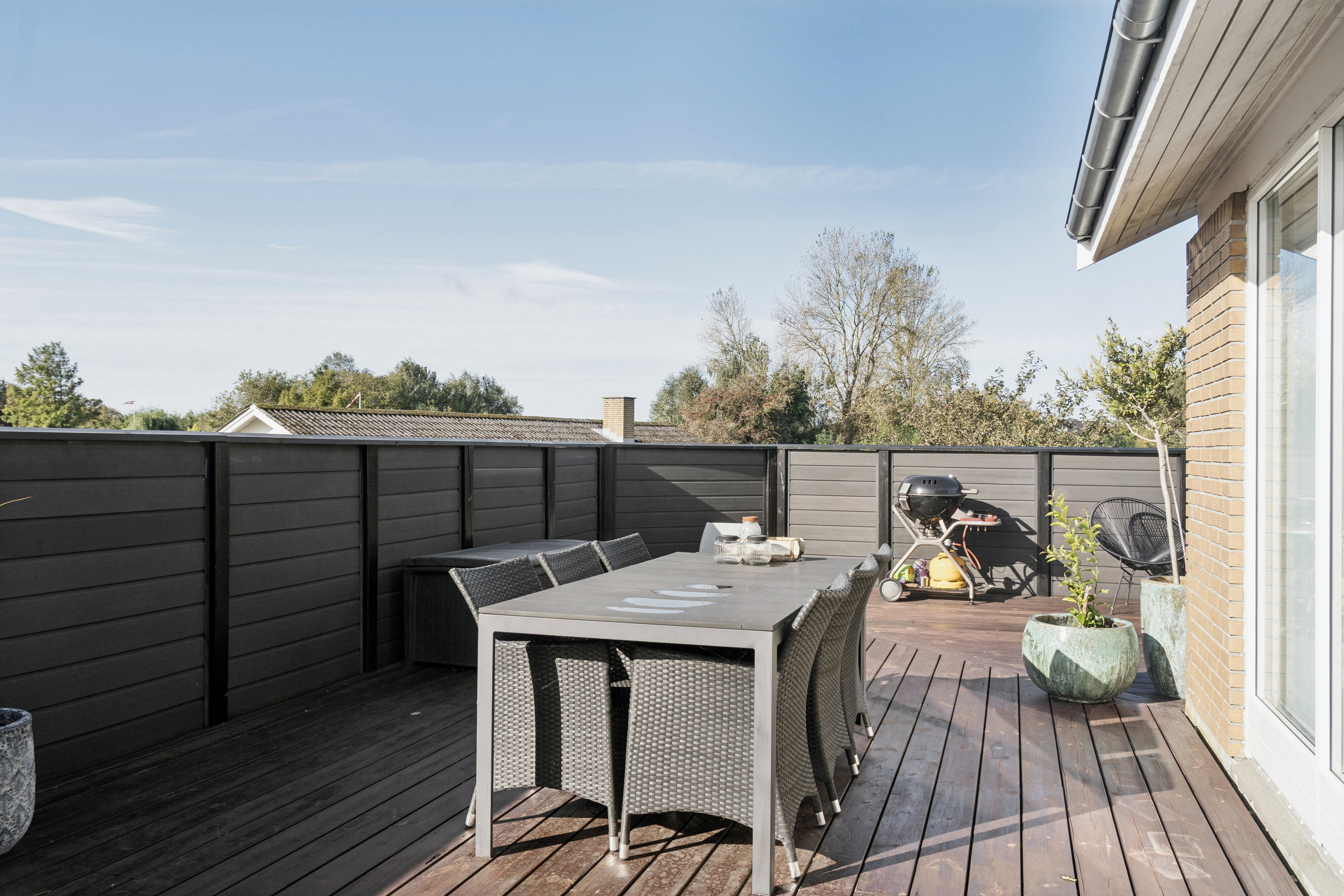 Fremhævet terrasse billede i fuldskærmstilstand. Billede af Lindevangen 16, Asnæs, 4550 Asnæs