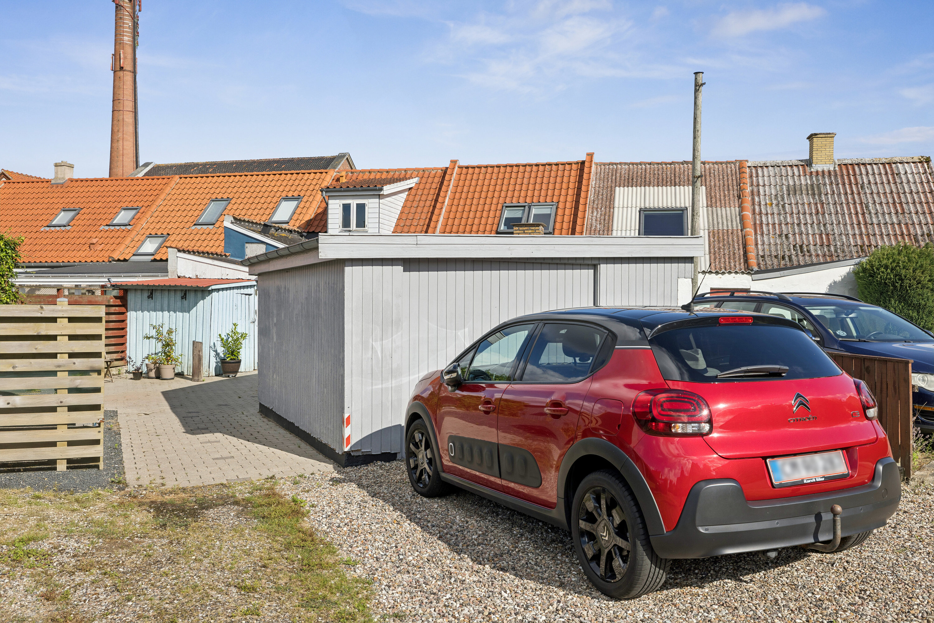 Fremhævet udendørs billede i fuldskærmstilstand. Billede af Nørrebro 64, 5900 Rudkøbing