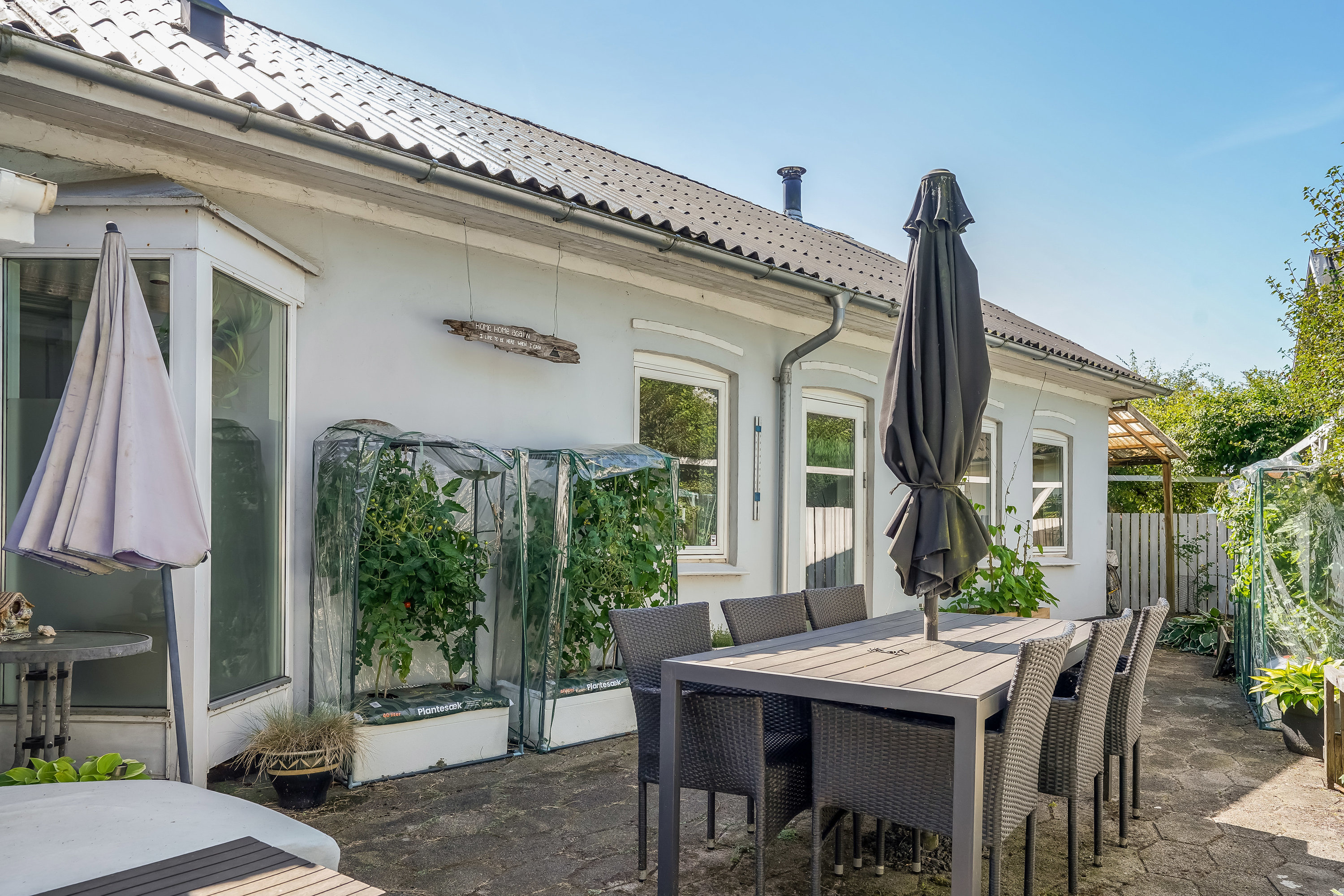 Fremhævet terrasse billede i fuldskærmstilstand. Billede af Hesselballevej 30, 7171 Uldum
