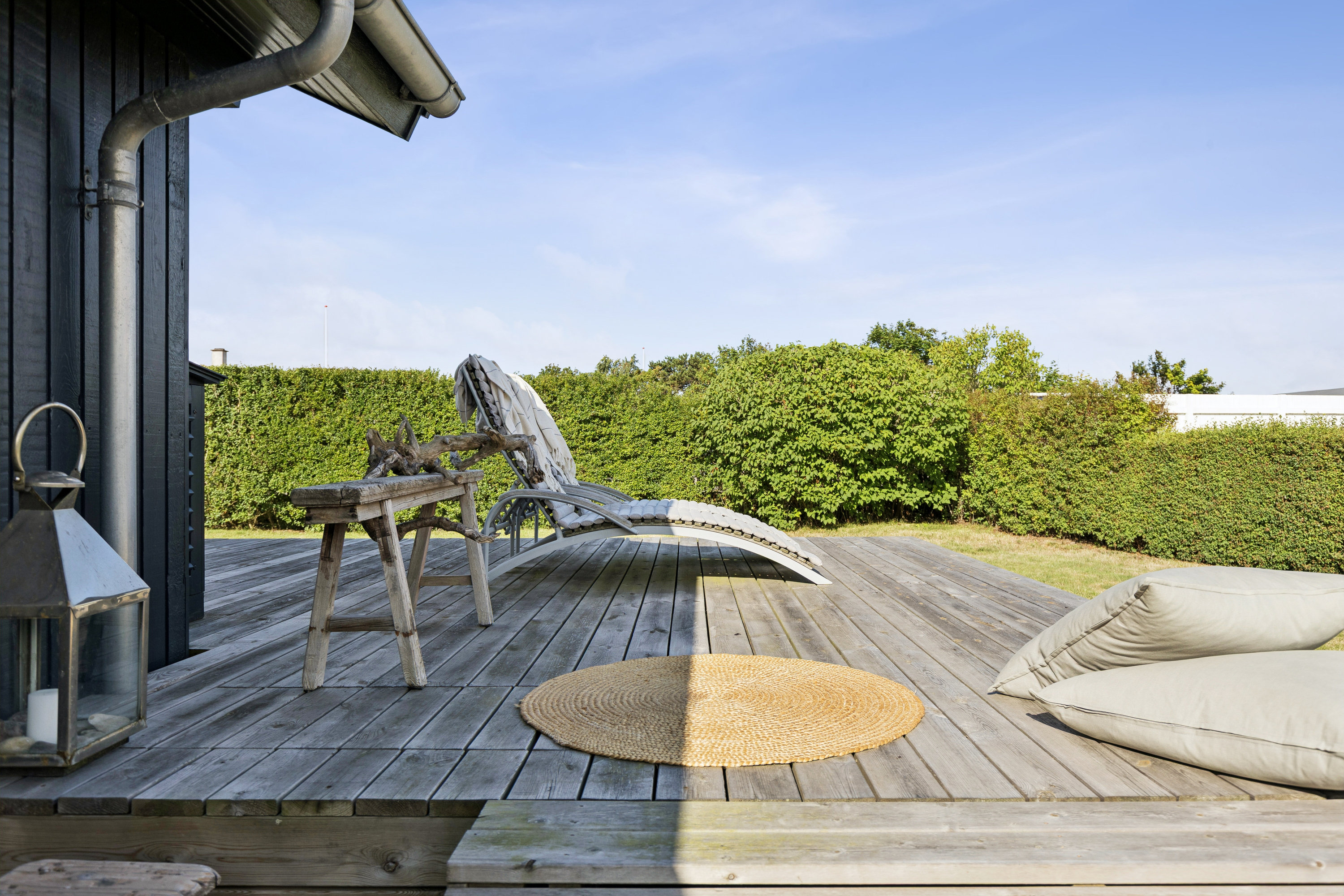 Fremhævet terrasse billede i fuldskærmstilstand. Billede af Strandvej 6A, Havnsø, 4591 Føllenslev