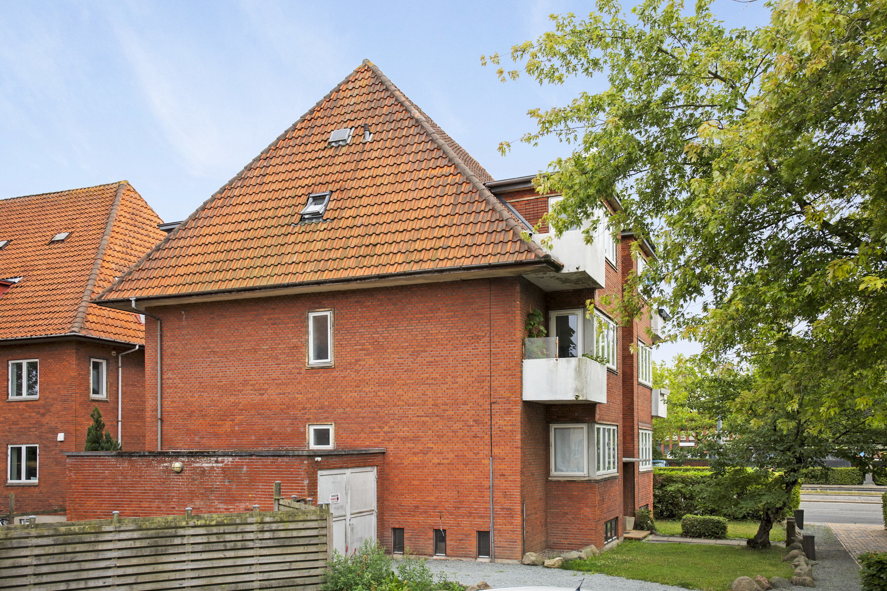Fremhævet ejendommen billede i fuldskærmstilstand. Billede af Østerbæksvej 1, 2. th., 5230 Odense M