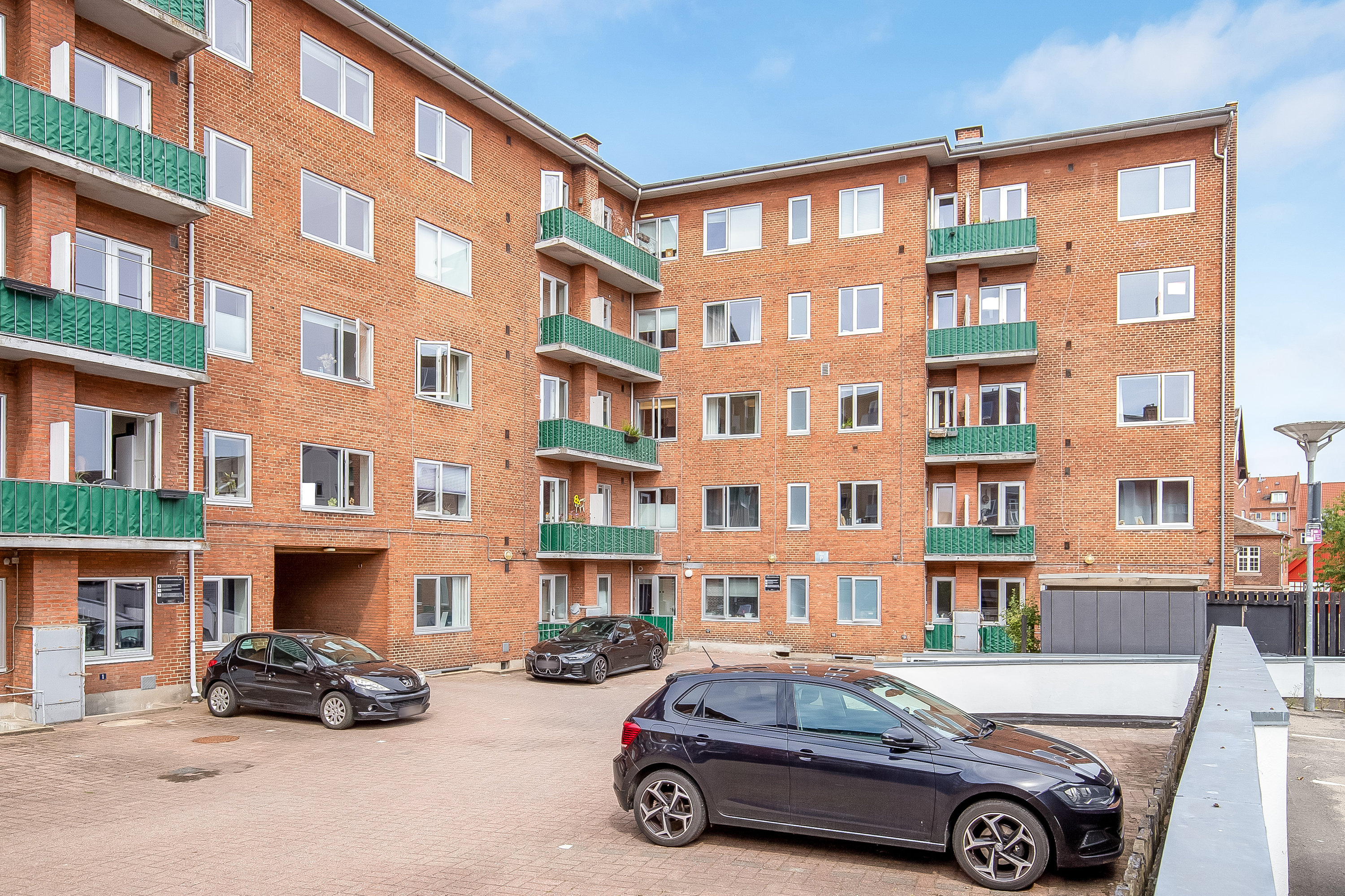 Fremhævet ejendommen billede i fuldskærmstilstand. Billede af Flegborg 9A, 2. th., Centrum, 7100 Vejle