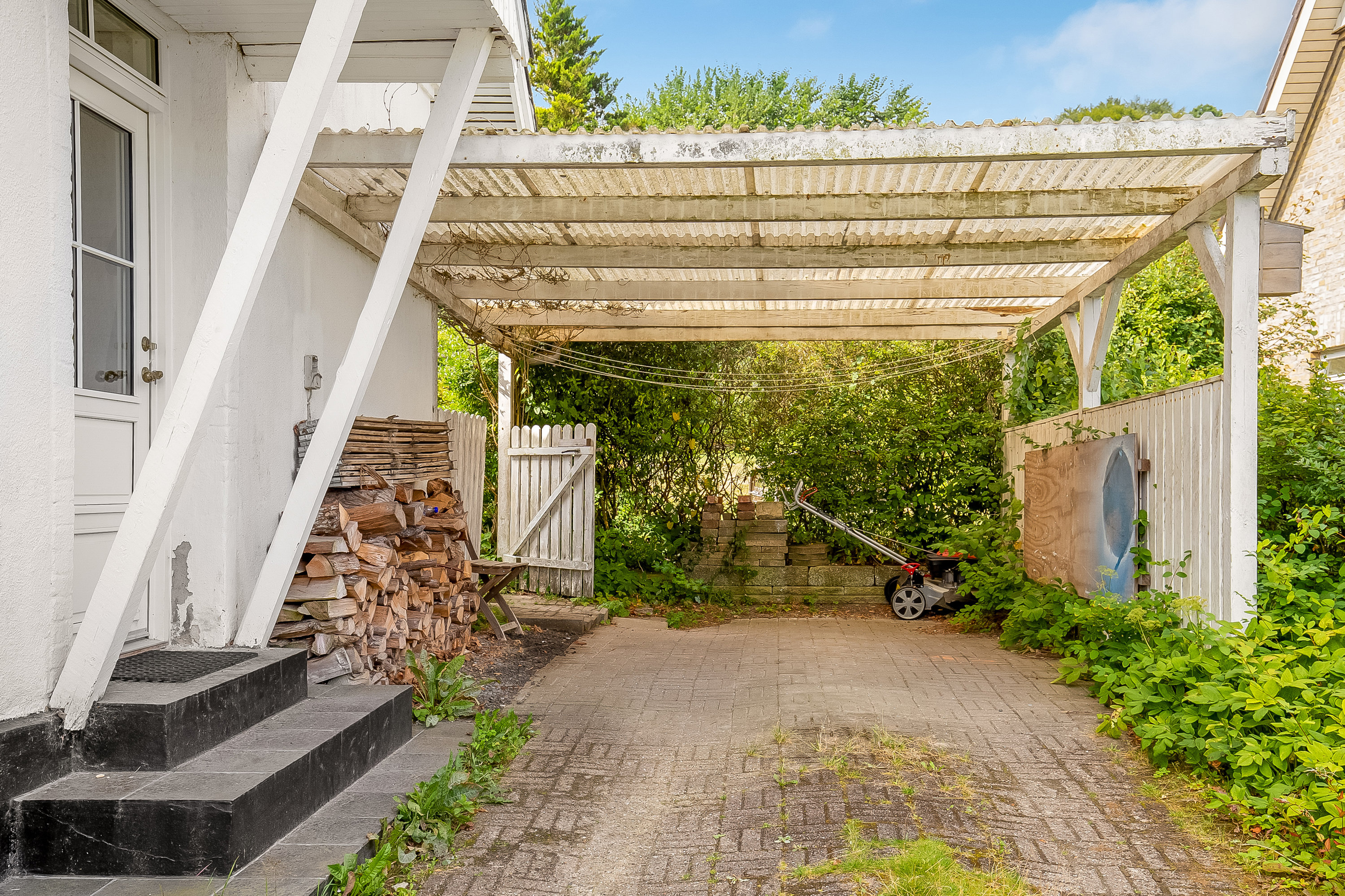 Fremhævet carport billede i fuldskærmstilstand. Billede af Grejsdalsvej 241, 7100 Vejle