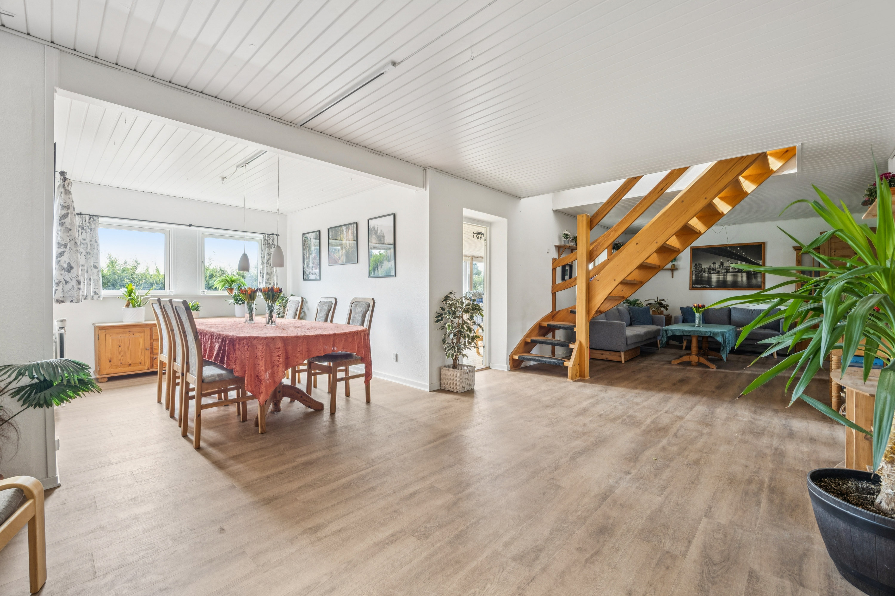 Grannsvej 1, 2640 Hedehusene