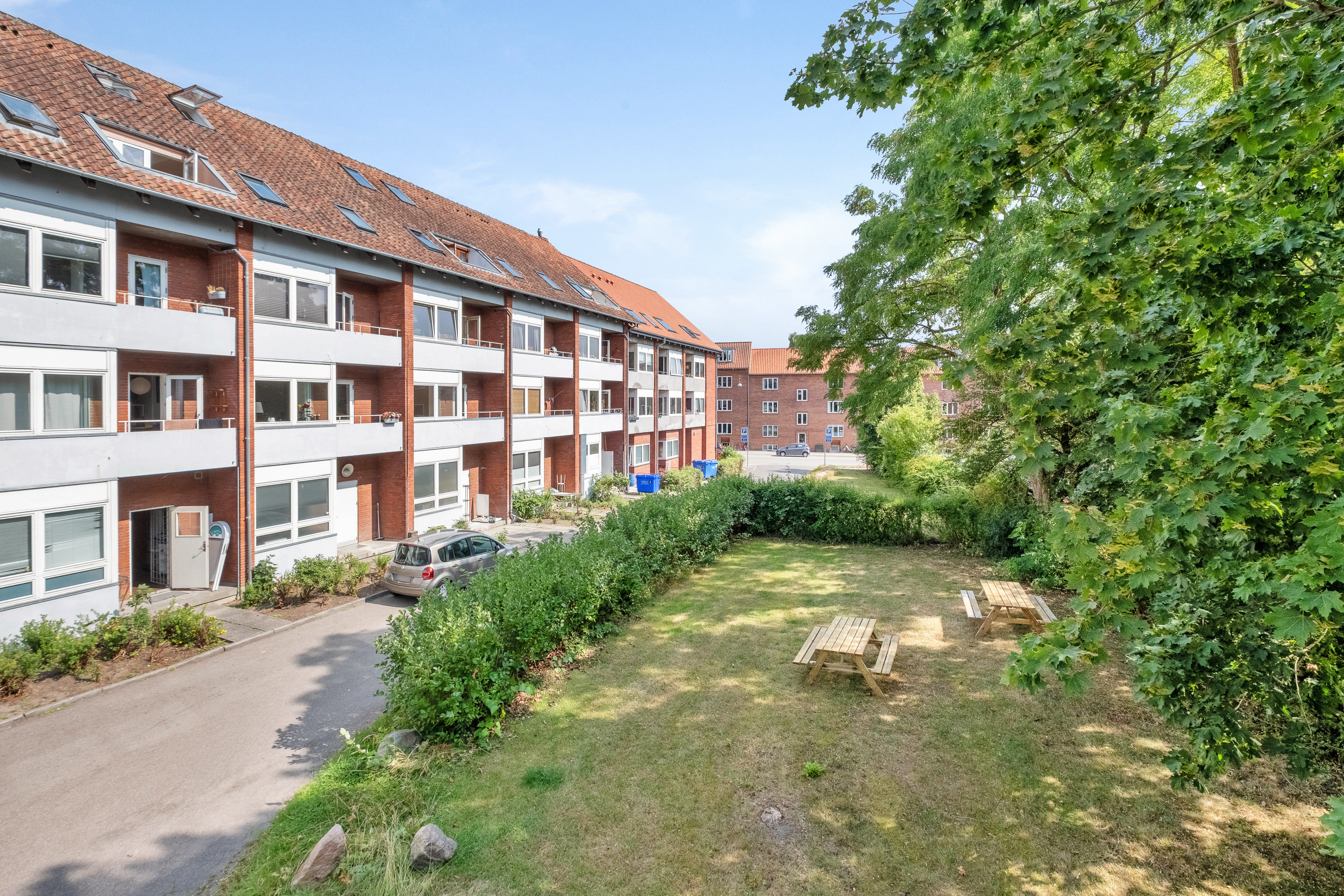 Fremhævet bag facade billede i fuldskærmstilstand. Billede af Sønderborggade 11, 3. th., 8000 Aarhus C