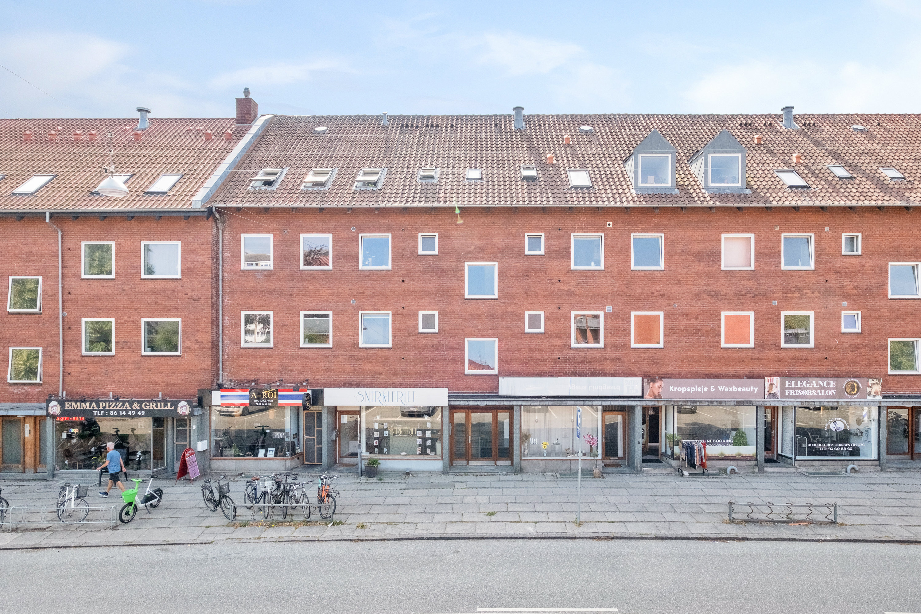 Fremhævet facade billede i fuldskærmstilstand. Billede af Sønderborggade 11, 3. th., 8000 Aarhus C
