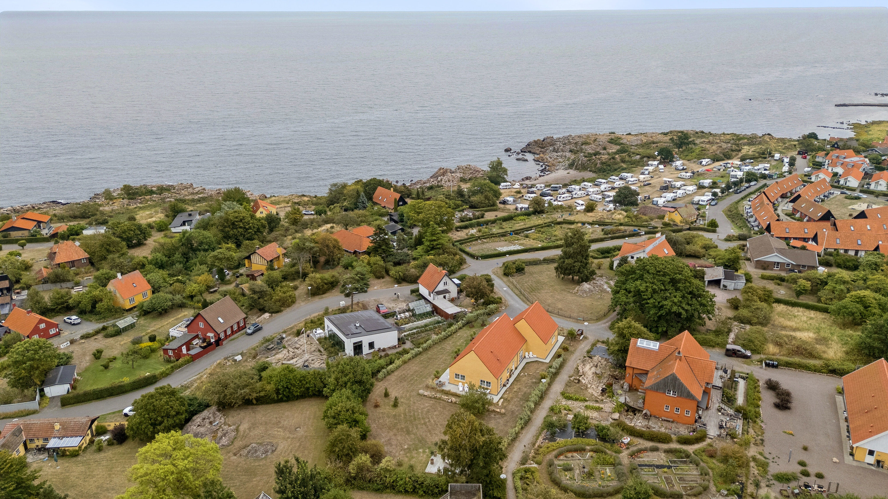 Fremhævet luftfoto billede i fuldskærmstilstand. Billede af Egebakken 2, Gudhjem, 3760 Gudhjem