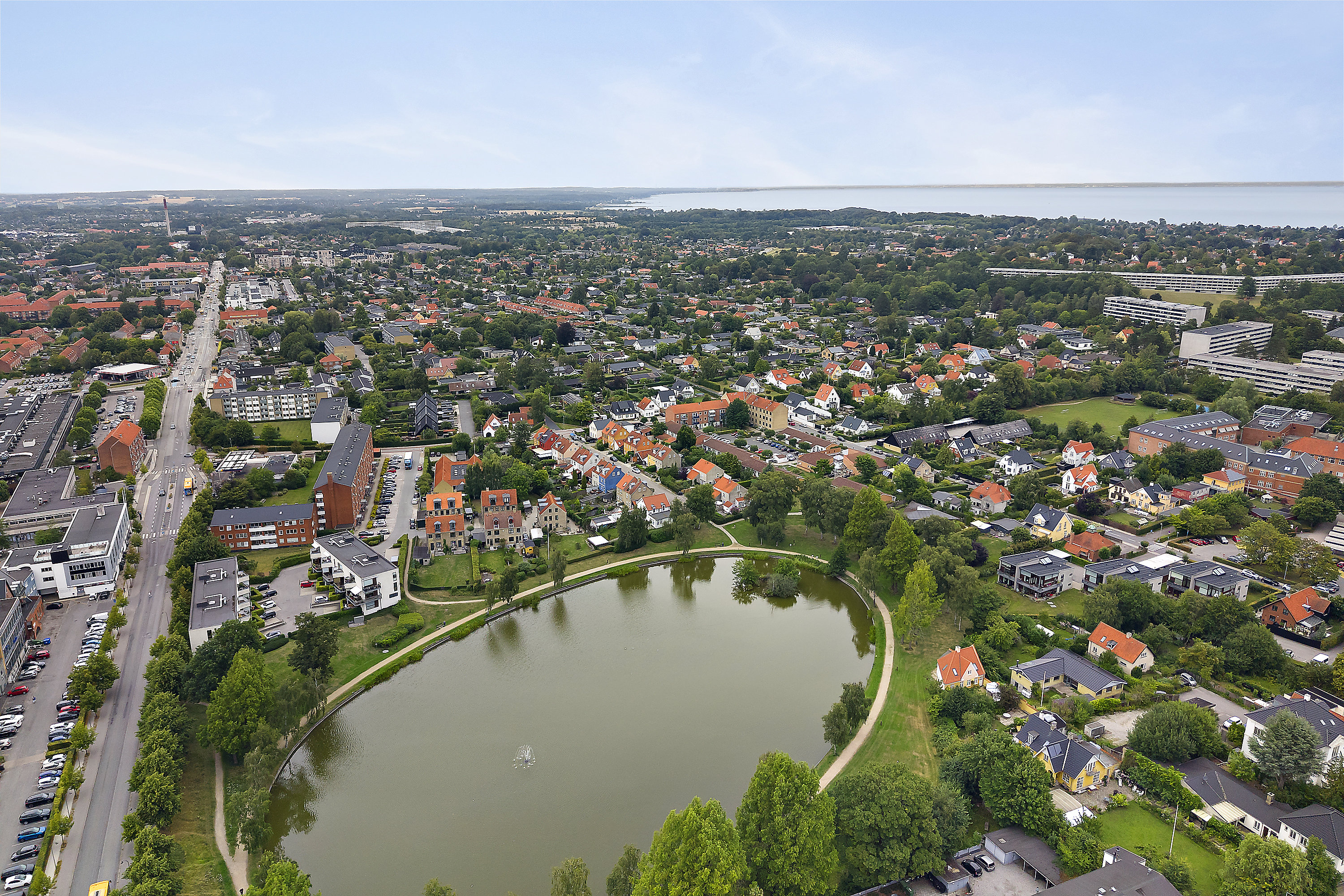 Fremhævet område billede i fuldskærmstilstand. Billede af Dronningvej 8, 2970 Hørsholm