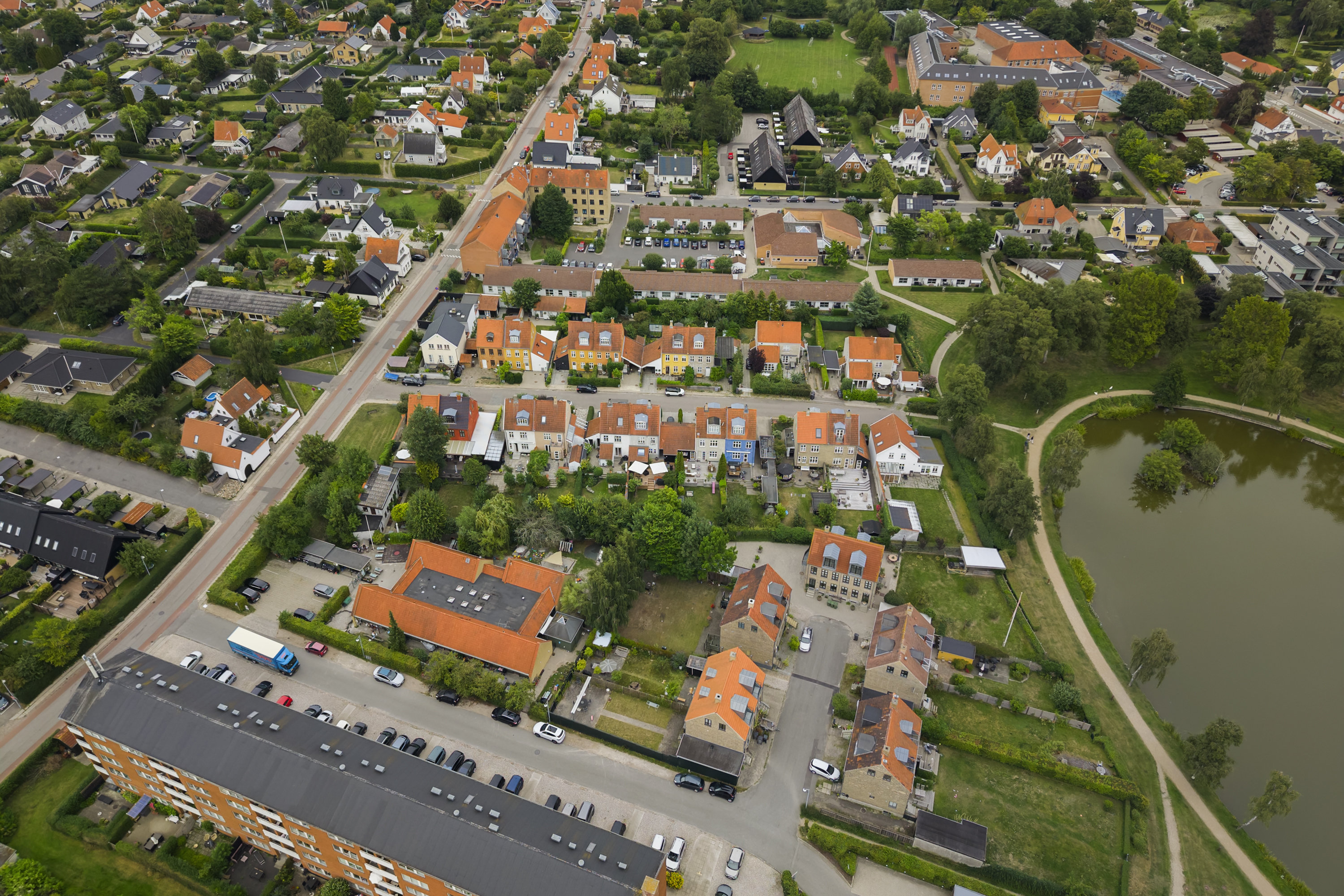 Fremhævet område billede i fuldskærmstilstand. Billede af Dronningvej 8, 2970 Hørsholm