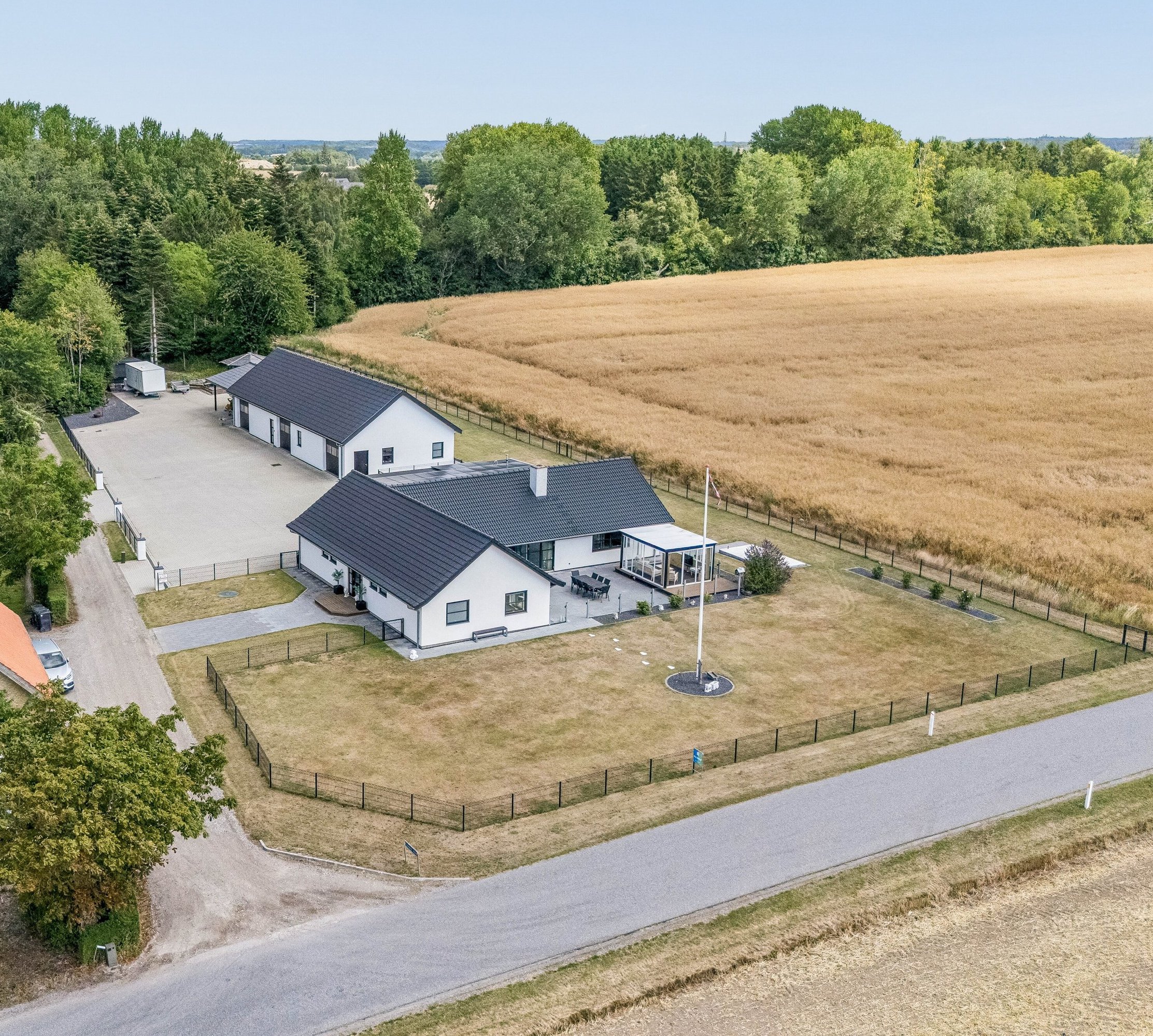 Fremhævet luftfoto billede i fuldskærmstilstand. Billede af Præstelod Huse 2, V Egesborg, 4700 Næstved