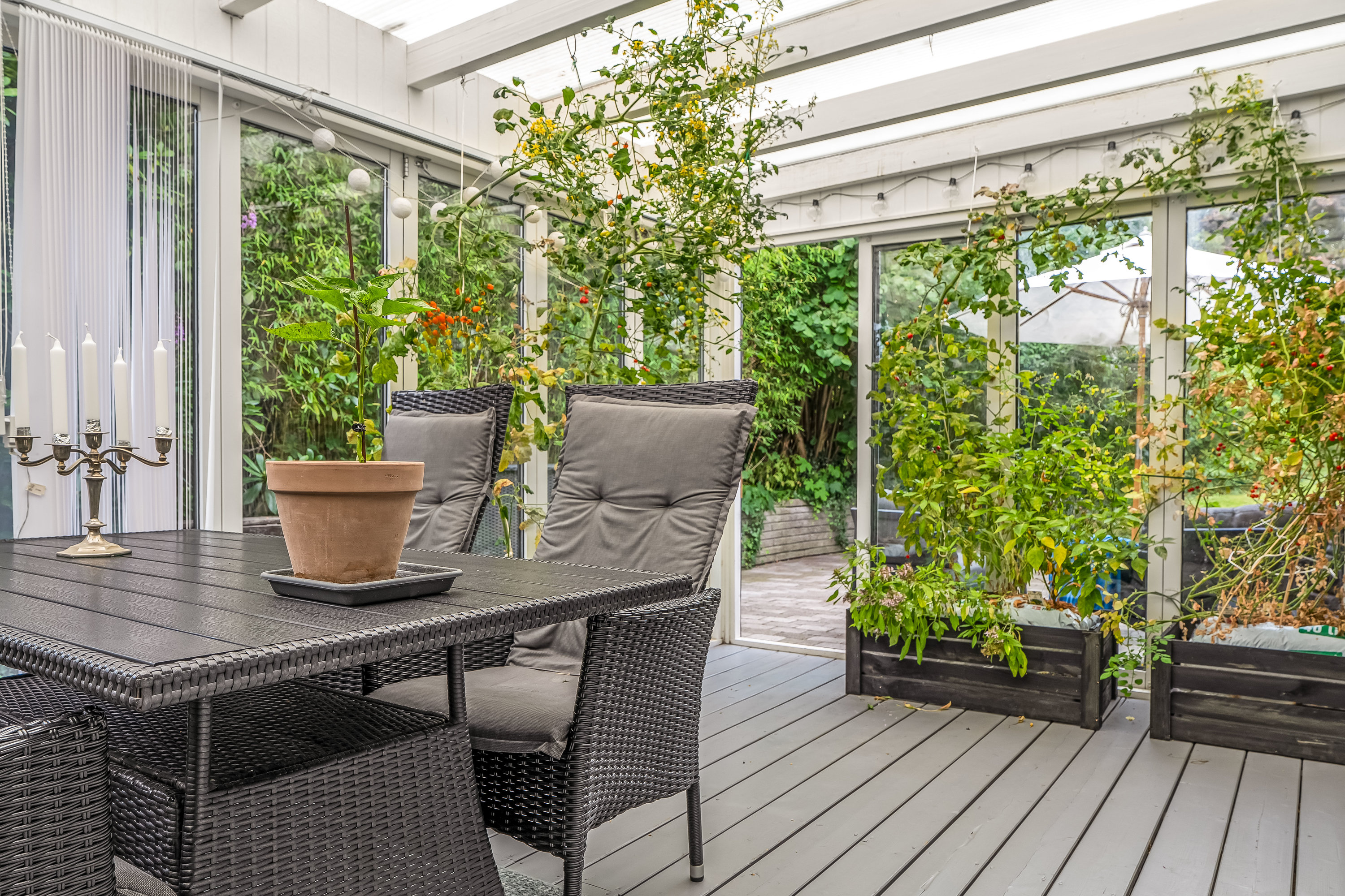 Fremhævet terrasse billede i fuldskærmstilstand. Billede af Møllesvinget 7, Alsønderup, 3400 Hillerød