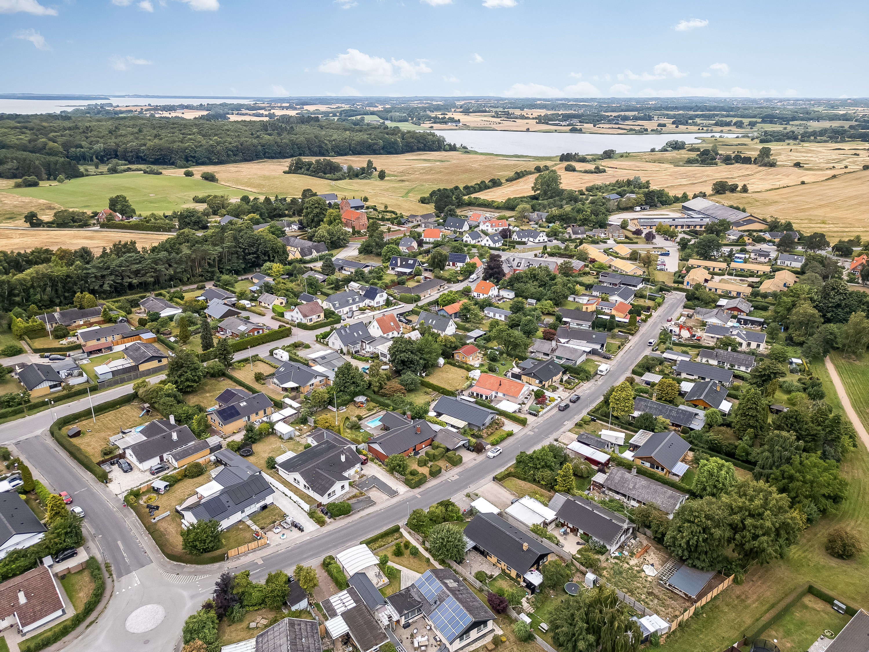 Fremhævet luftfoto billede i fuldskærmstilstand. Billede af Møllesvinget 7, Alsønderup, 3400 Hillerød