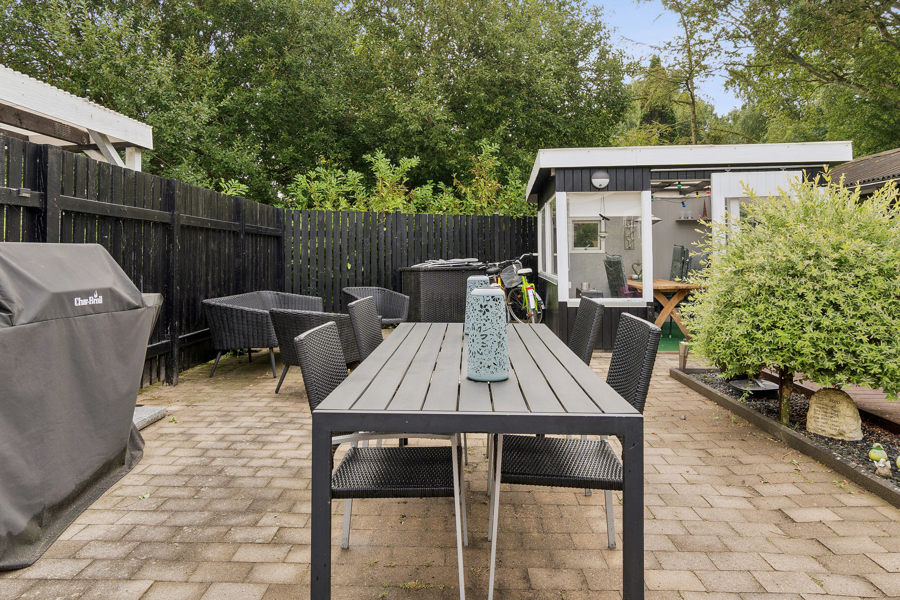 Fremhævet terrasse billede i fuldskærmstilstand. Billede af Enghavevej 18, Bjerge Sydstrand, 4480 Store Fuglede
