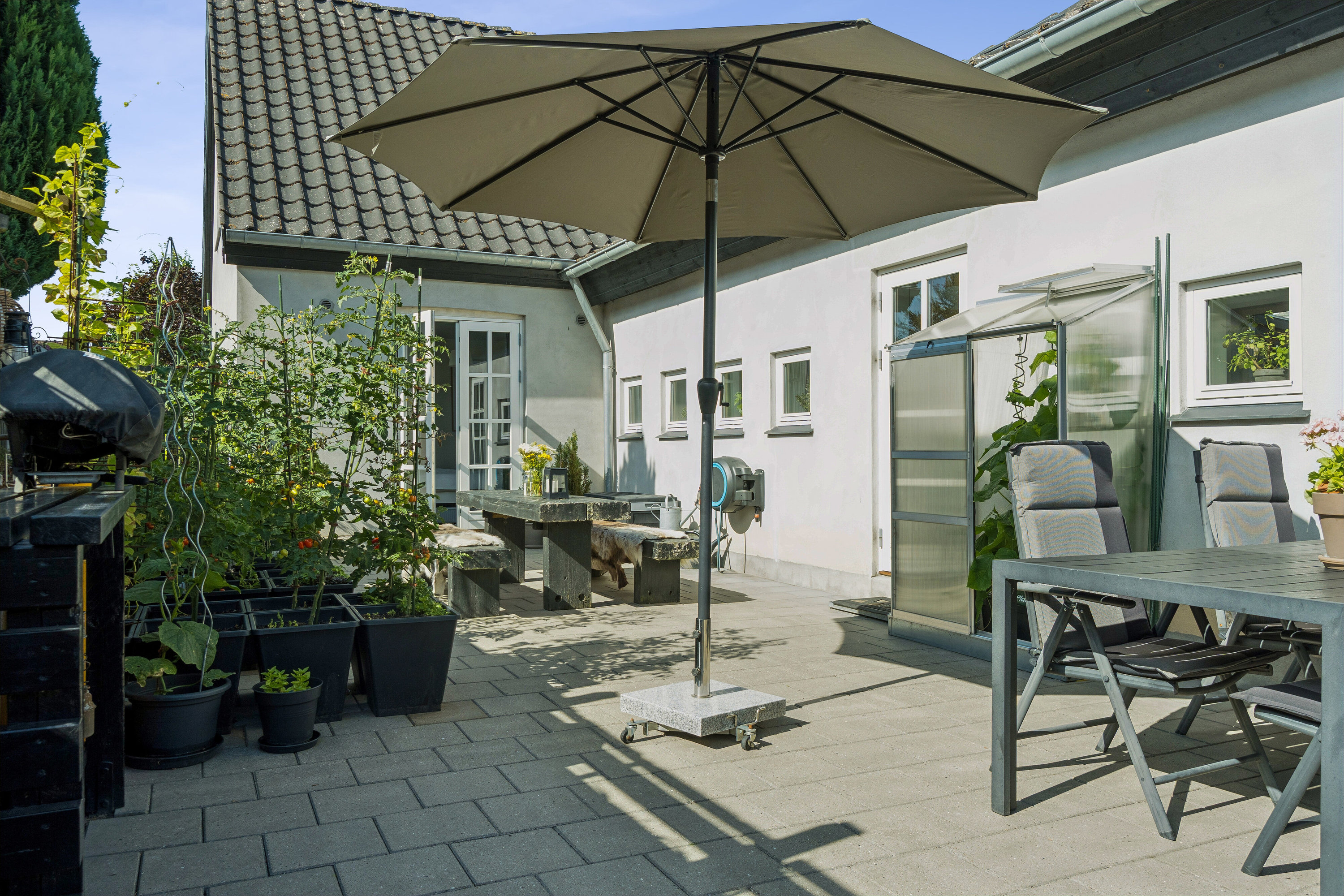 Fremhævet terrasse billede i fuldskærmstilstand. Billede af Danavej 3, 4700 Næstved