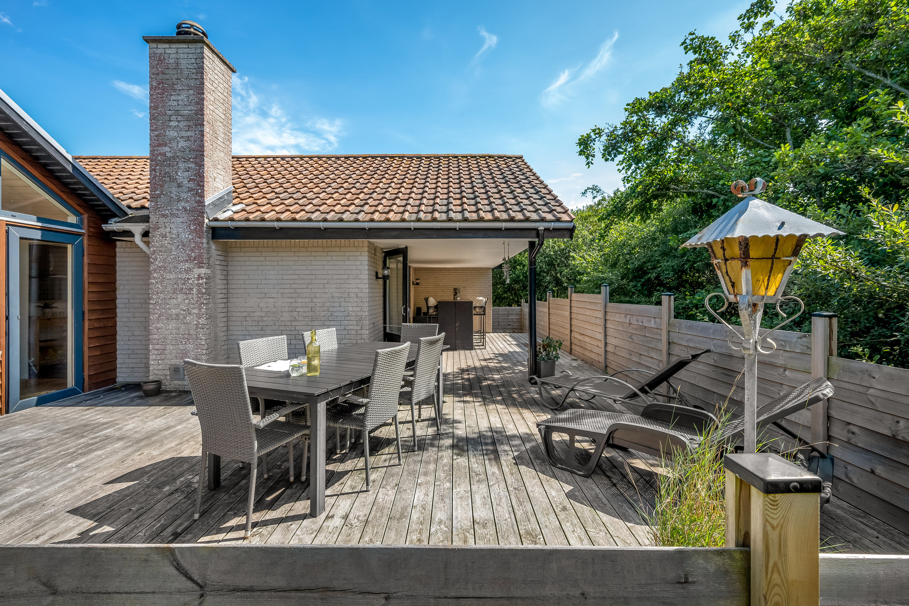 Fremhævet terrasse billede i fuldskærmstilstand. Billede af Blommens Toft 5, Rindby Strand, 6720 Fanø