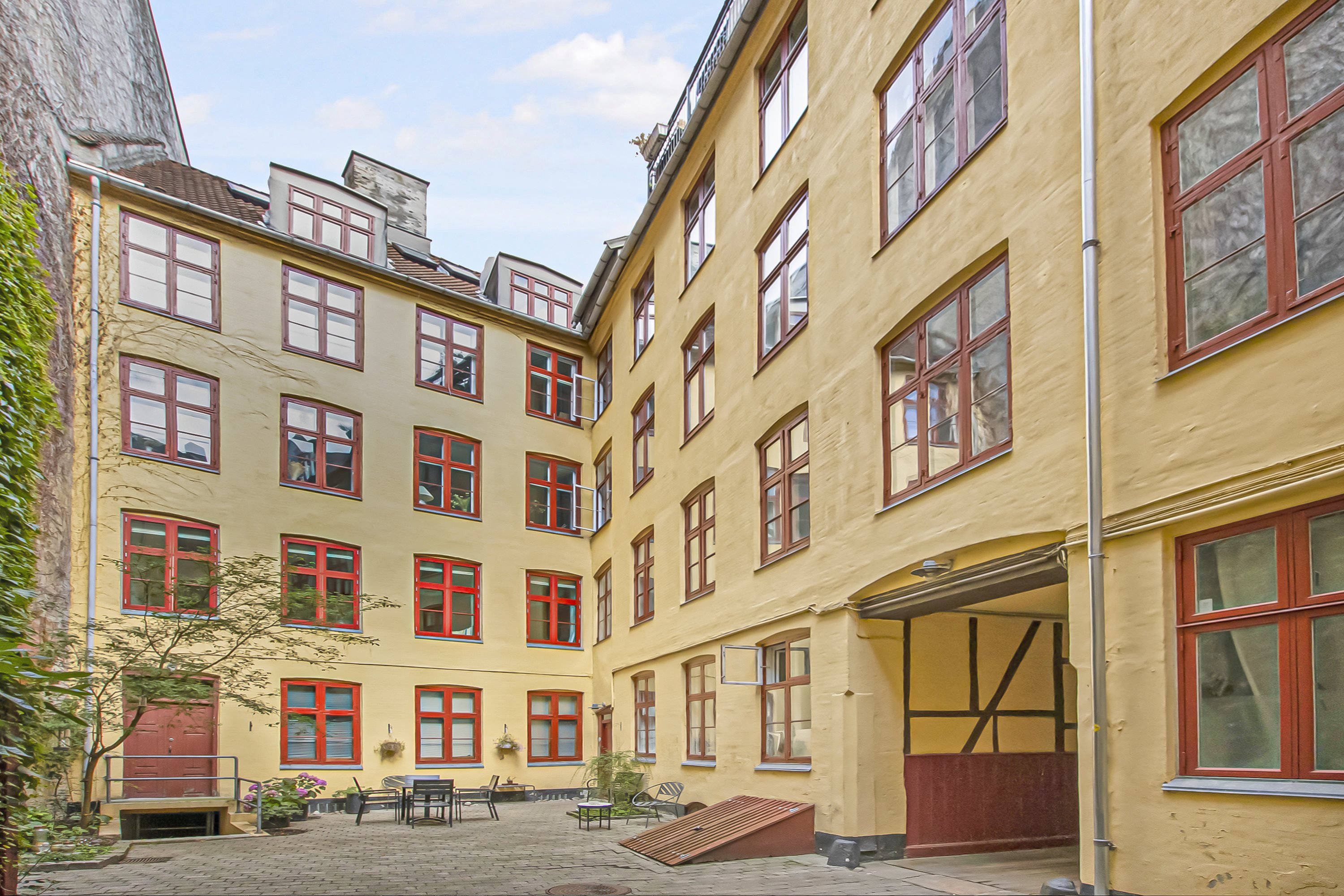 Fremhævet  billede i fuldskærmstilstand. Billede af Vimmelskaftet 36A, 2. th., 1161 København K