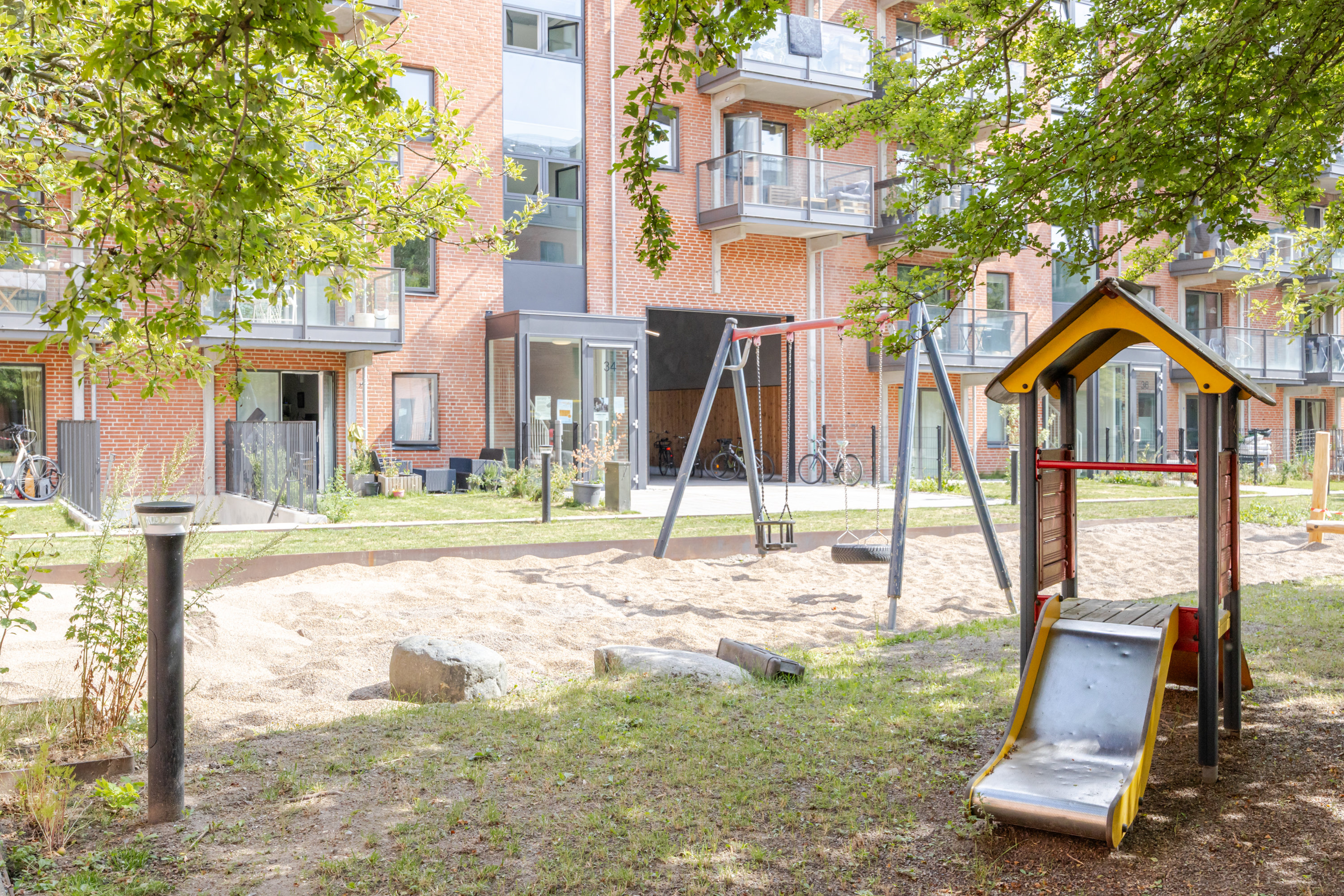 Fremhævet  billede i fuldskærmstilstand. Billede af Mjølnerparken 44A, 3. 2., 2200 København N