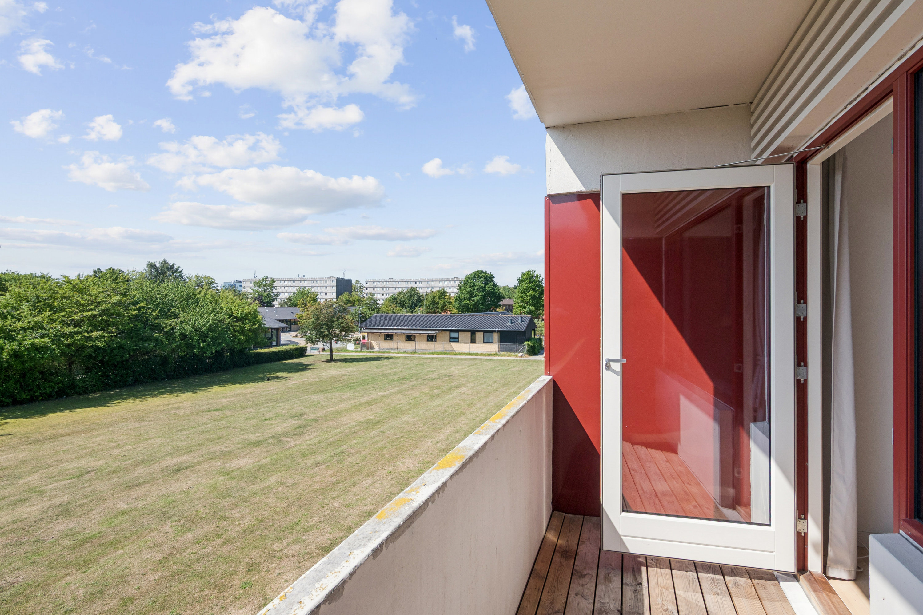 Fremhævet altan billede i fuldskærmstilstand. Billede af Gammelgårds Alle 29, 1. 18., 2665 Vallensbæk Strand