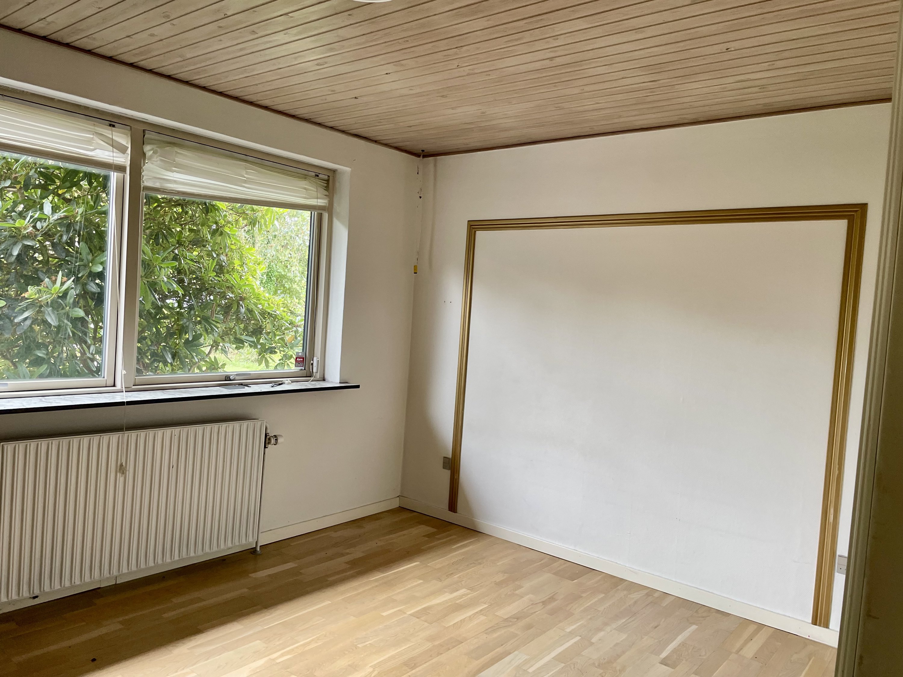 Fremhævet soveværelse billede i fuldskærmstilstand. Billede af Skolebakken 10, Herborg, 6920 Videbæk