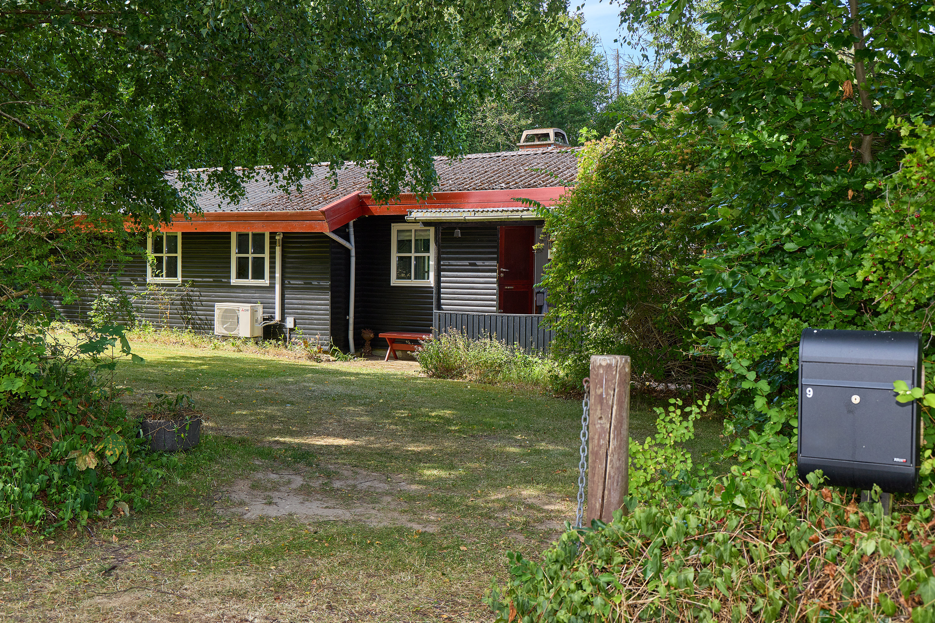 Fremhævet ejendommen billede i fuldskærmstilstand. Billede af Stub-Åsen 9, Rågeleje, 3210 Vejby