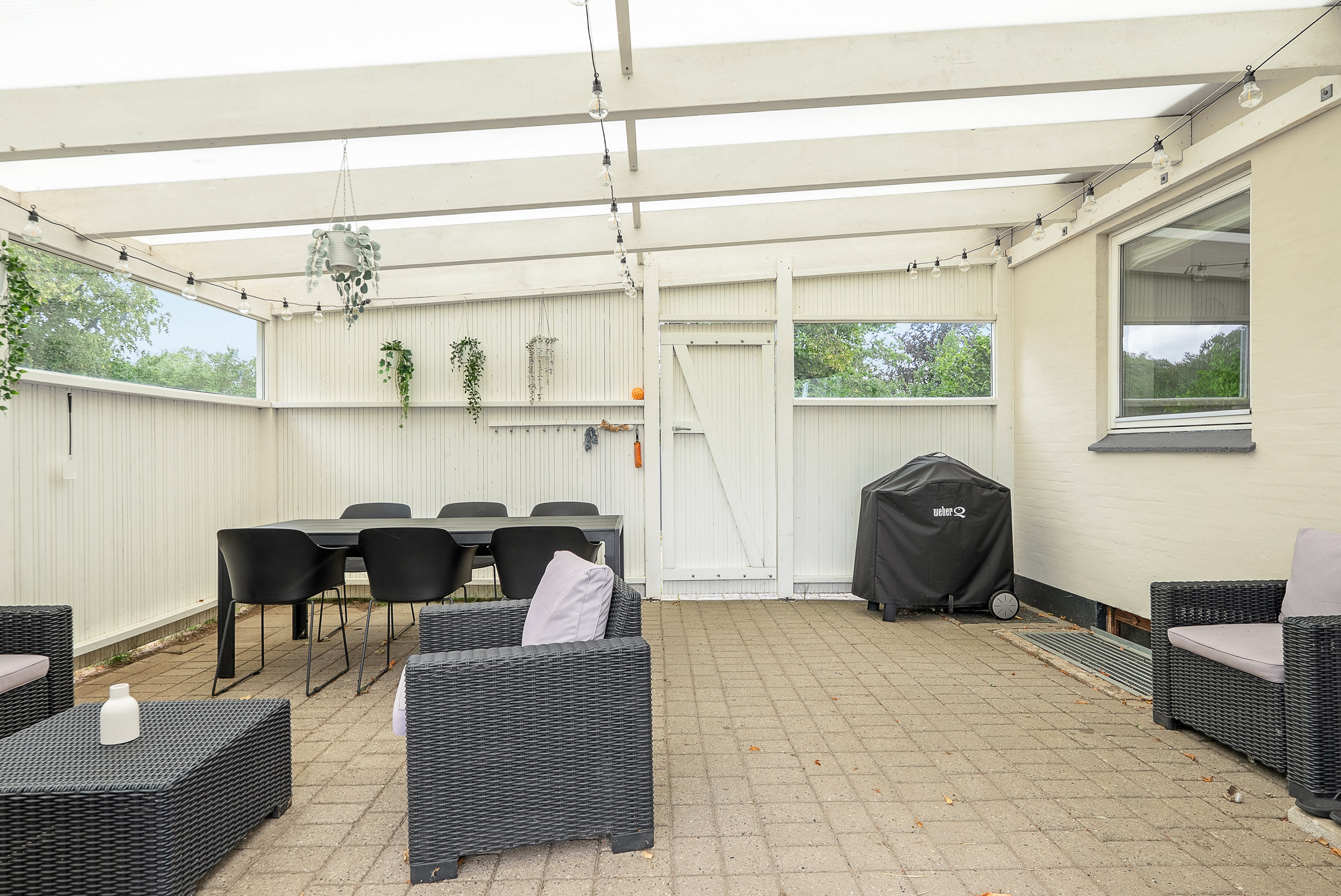 Fremhævet overdækket terrasse billede i fuldskærmstilstand. Billede af Espestok 121, Trøstrup, 5210 Odense NV