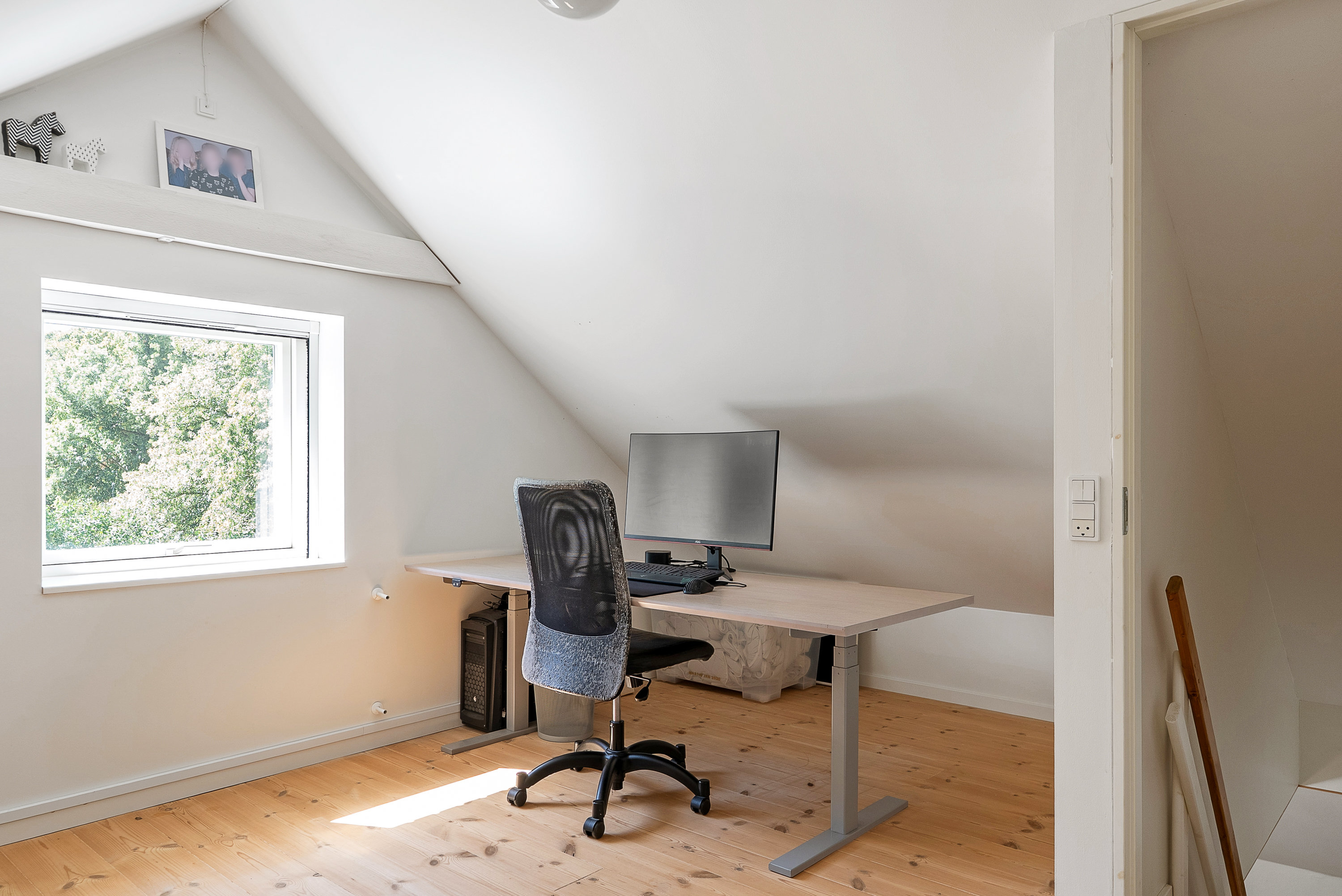 Fremhævet disponibel billede i fuldskærmstilstand. Billede af Espestok 121, Trøstrup, 5210 Odense NV
