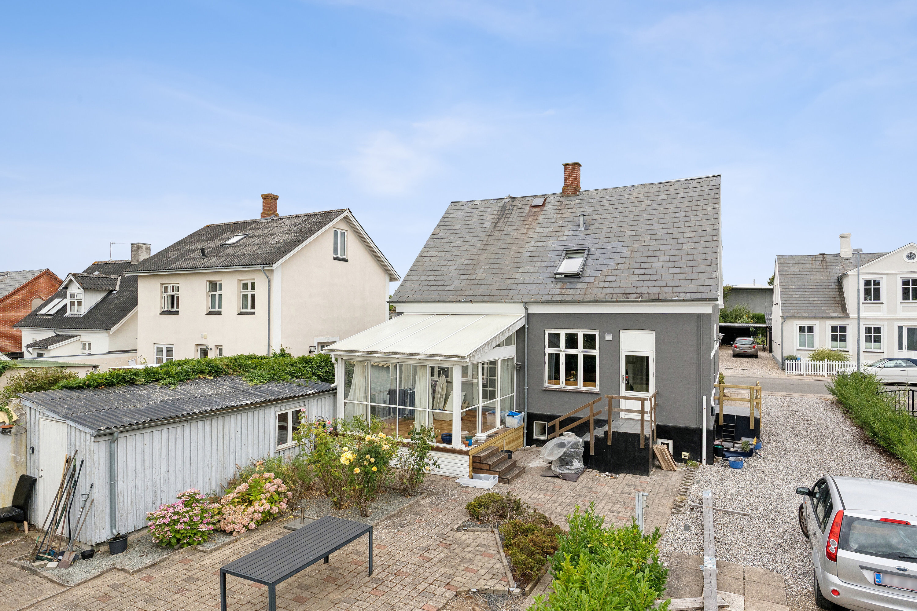 Fremhævet set fra haven billede i fuldskærmstilstand. Billede af Pasopvej 7, 5700 Svendborg