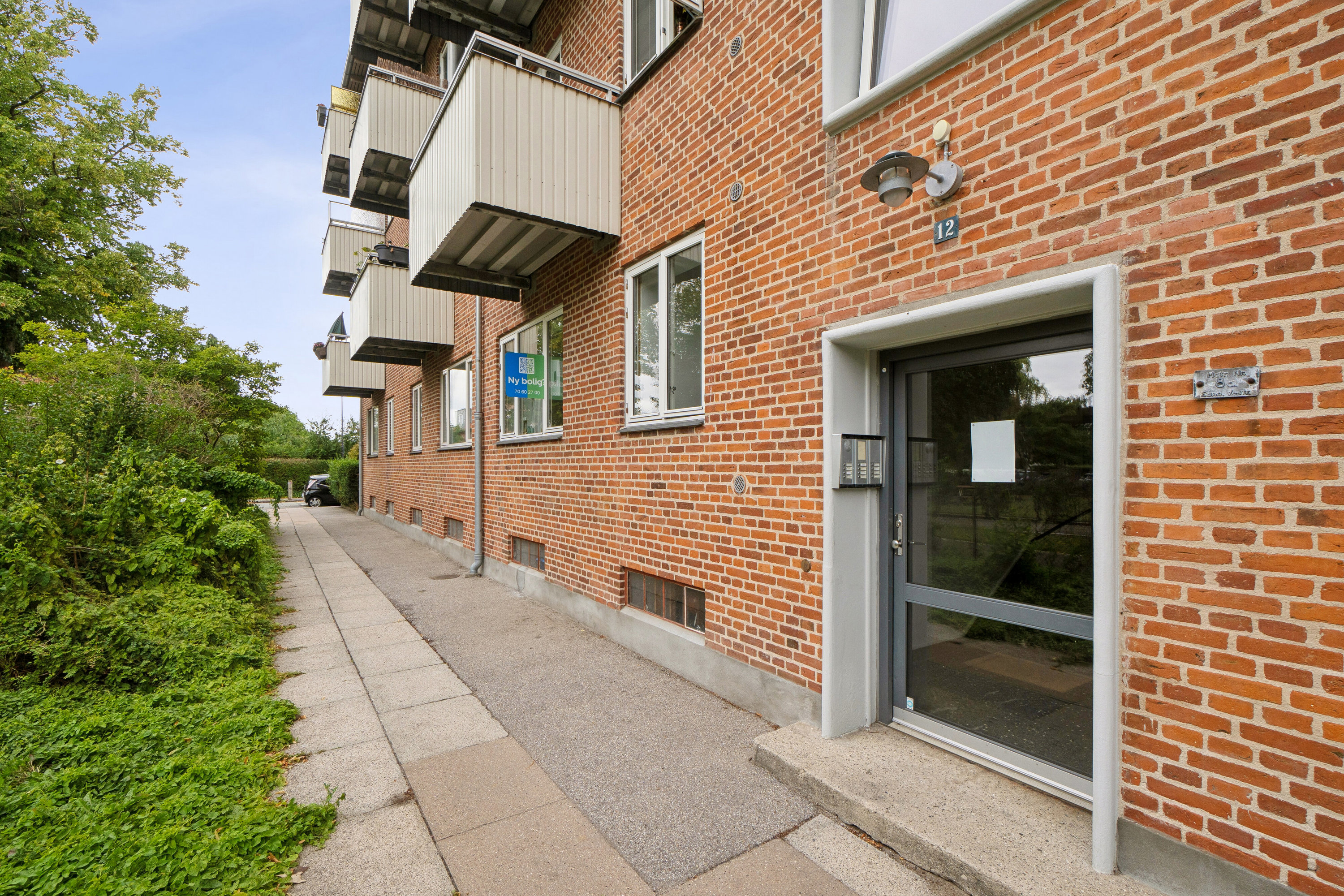 Fremhævet udendørs billede i fuldskærmstilstand. Billede af Georginevej 12, st. tv., 2300 København S