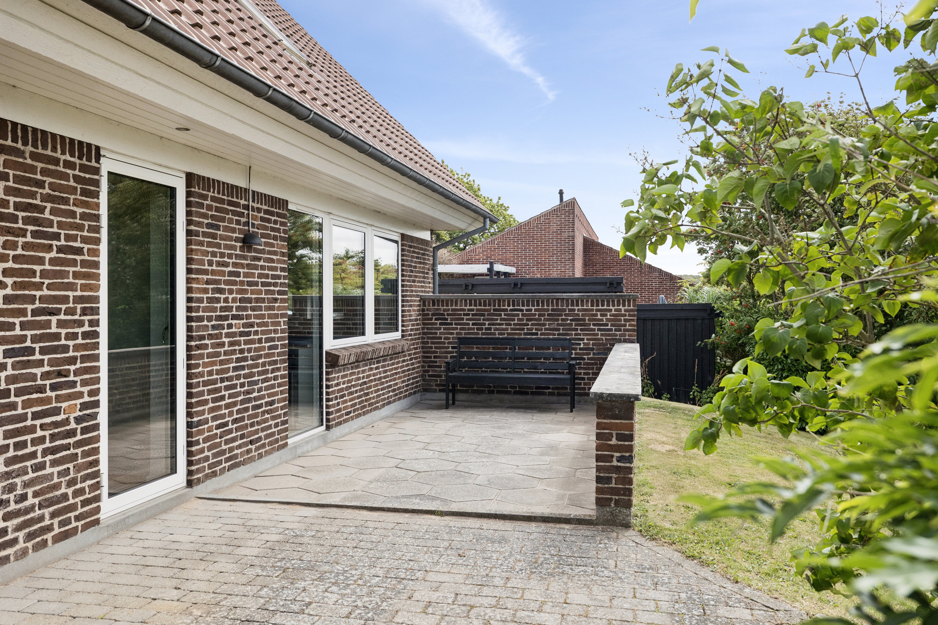 Fremhævet terrasse billede i fuldskærmstilstand. Billede af Højtoftevej 55, Tebstrup, 8660 Skanderborg