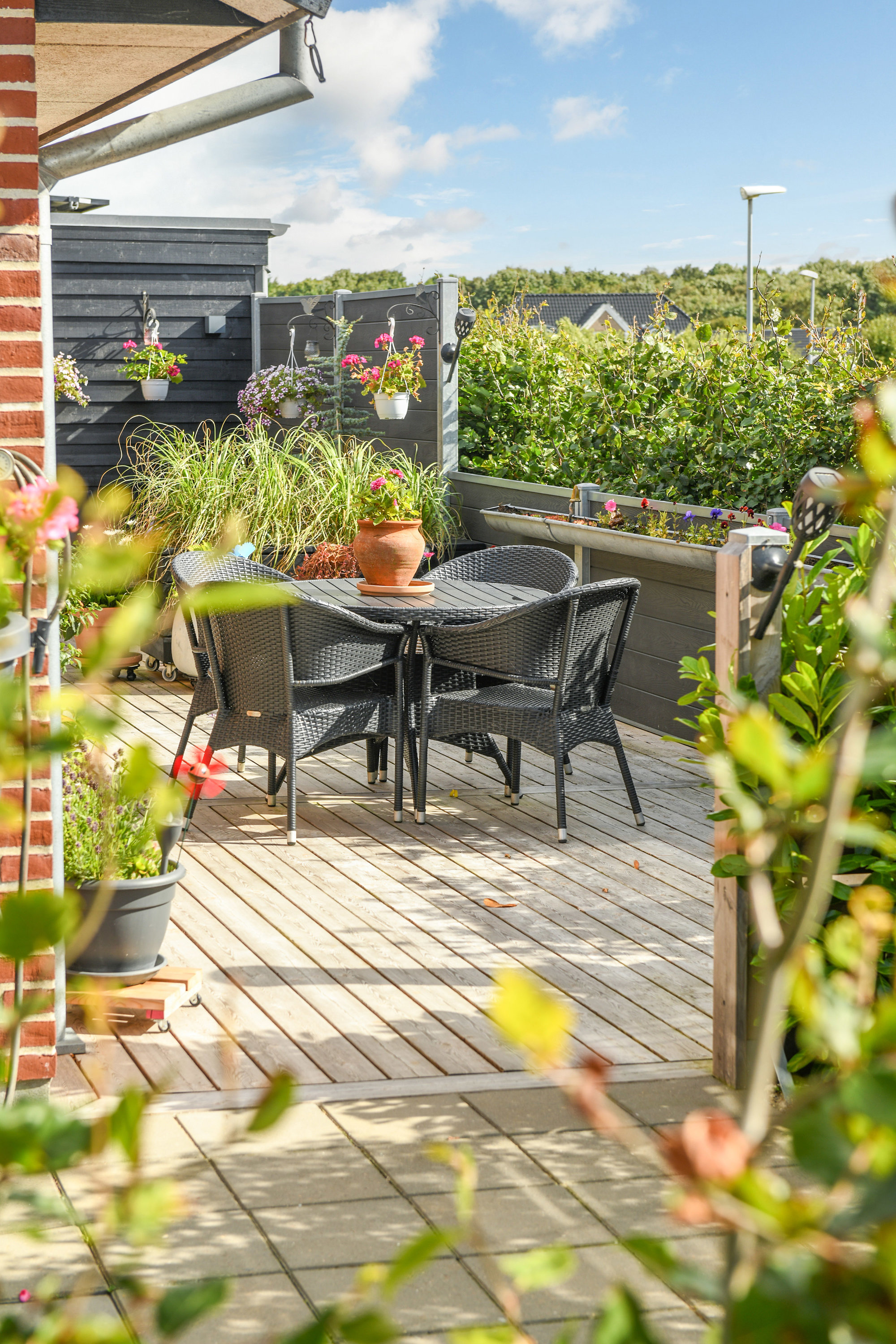 Fremhævet terrasse billede i fuldskærmstilstand. Billede af Nørregårdsparken 126G, Andrup, 6705 Esbjerg Ø