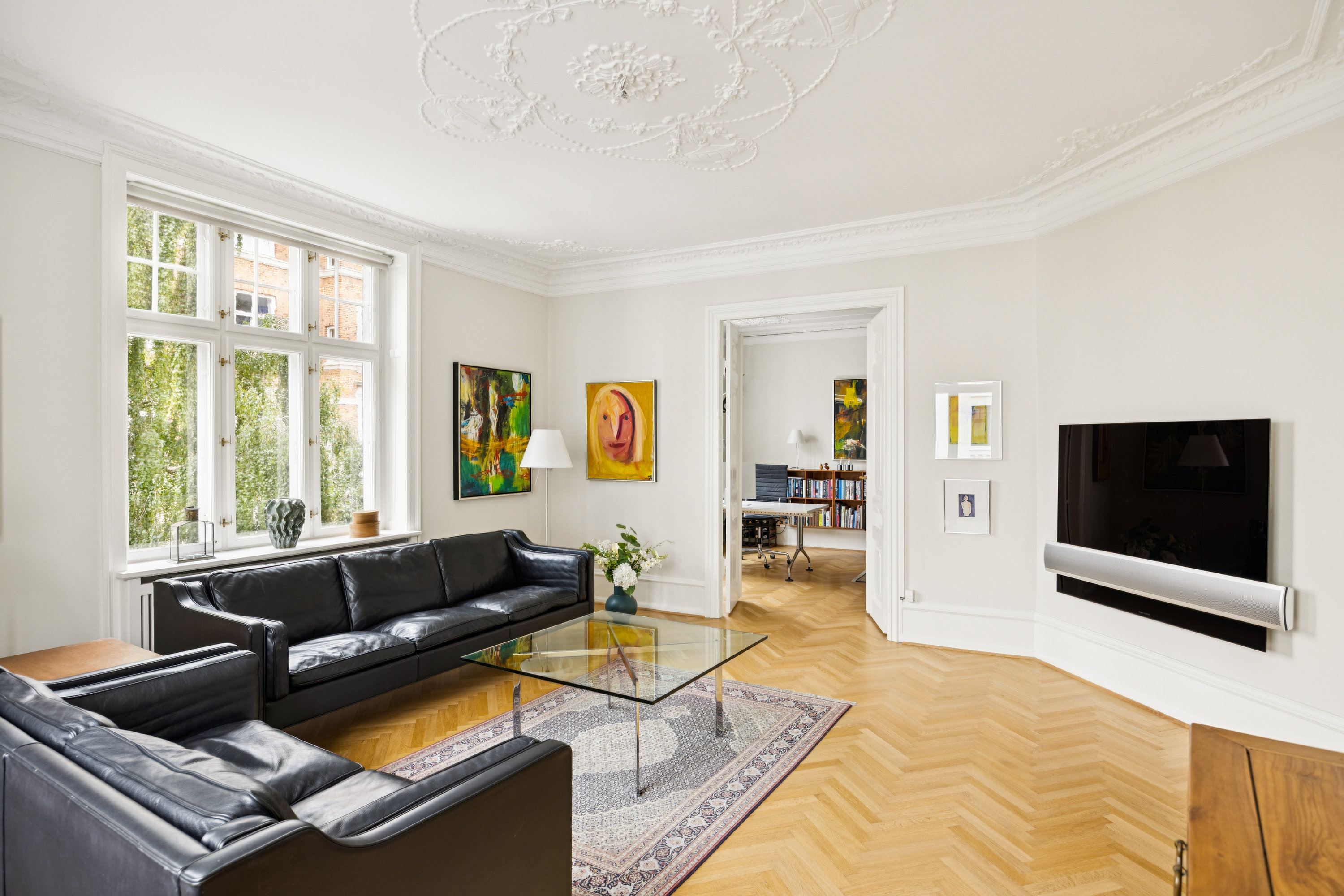 Fremhævet stue billede i fuldskærmstilstand. Billede af Sankt Thomas Alle 15, 2. tv., 1824 Frederiksberg C